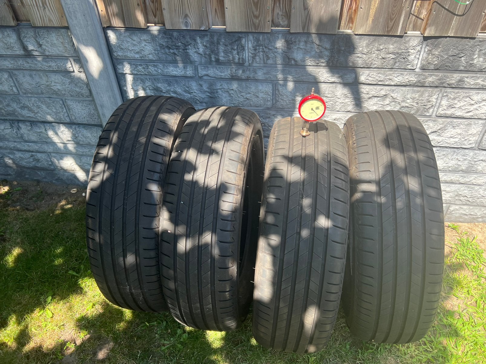 4 nieuwe Bridgestone zomerbanden 185/65/15, Auto-onderdelen, Banden en Velgen, Ophalen, 15 inch, Nieuw, 185 mm