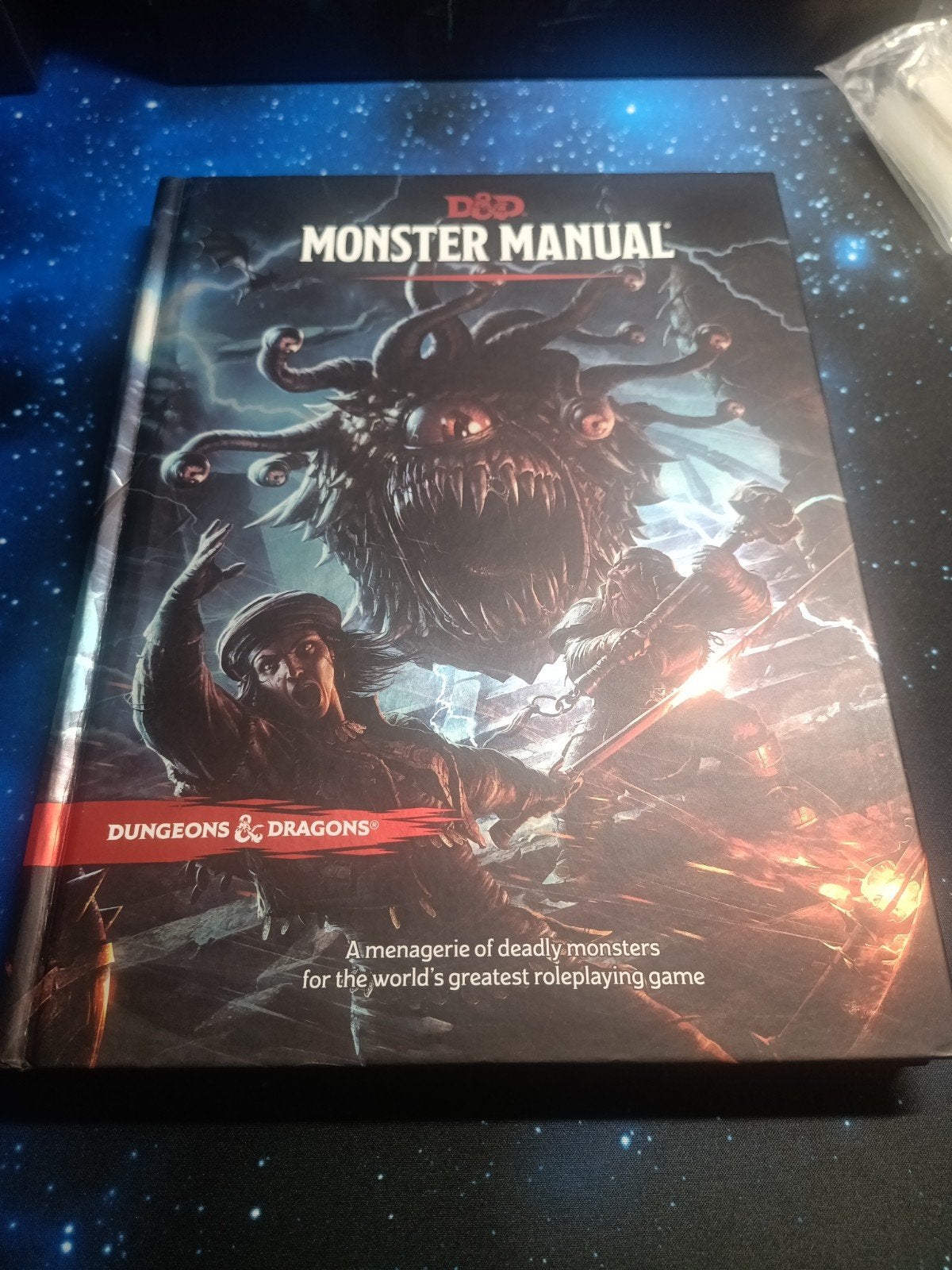 dungeons and dragons monster manual 2014, Hobby en Vrije tijd, Ophalen of Verzenden, Zo goed als nieuw, Overige soorten, Boek of Catalogus
