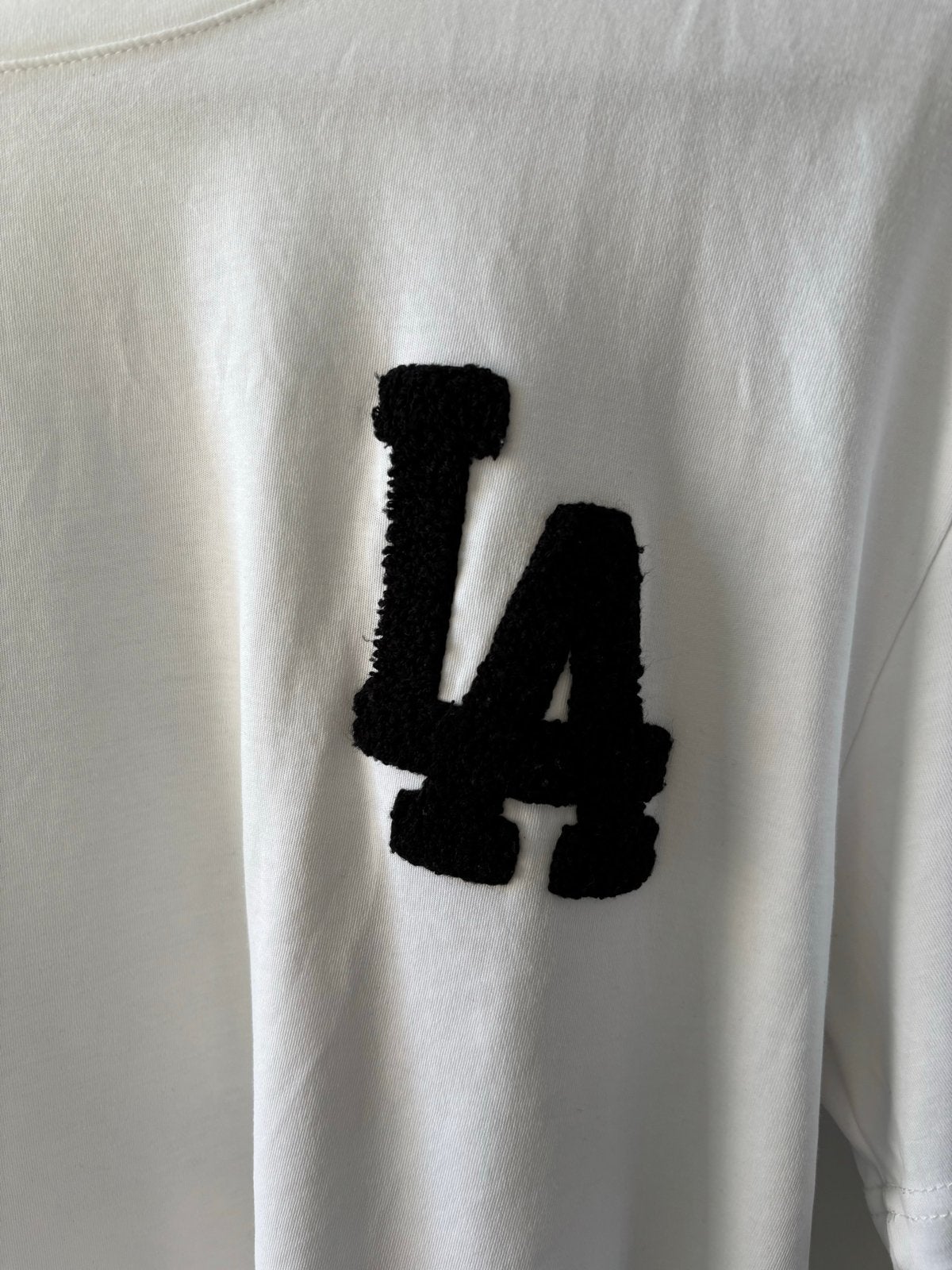 Wit T-shirt met 'LA' opdruk - Maat S, Ophalen of Verzenden, Zo goed als nieuw, Wit