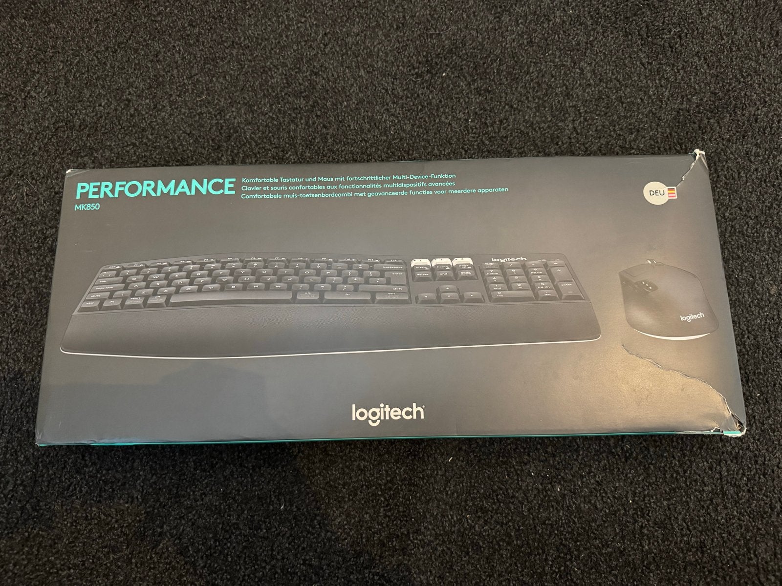 Logitech MK850 Performance QWERTZ Toetsenbord & Muis, Computers en Software, Multi-device, Ophalen of Verzenden, Zo goed als nieuw