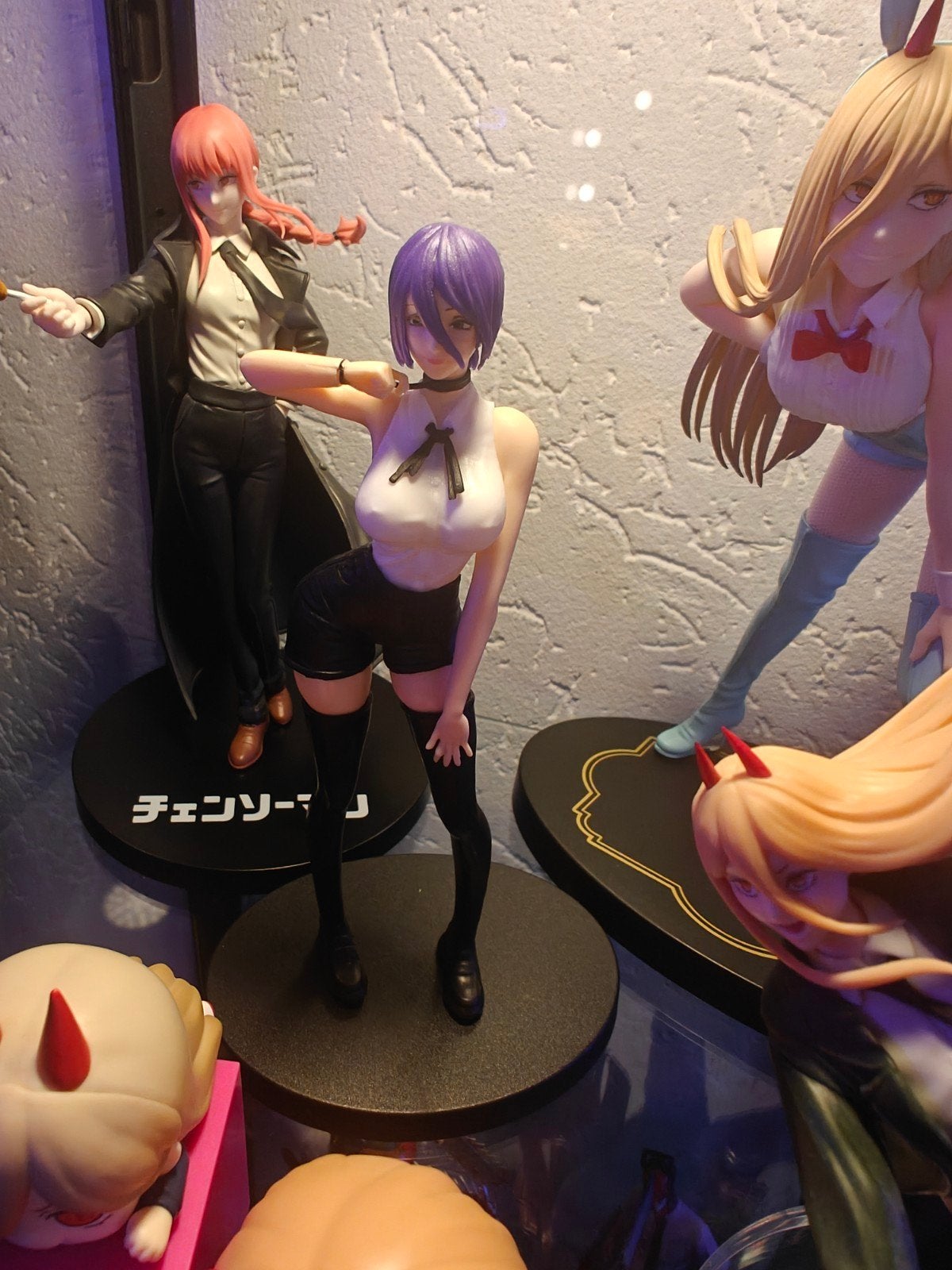 chainsaw man - Reze figure, Ophalen of Verzenden, Overige figuren, Zo goed als nieuw, Beeldje of Figuurtje