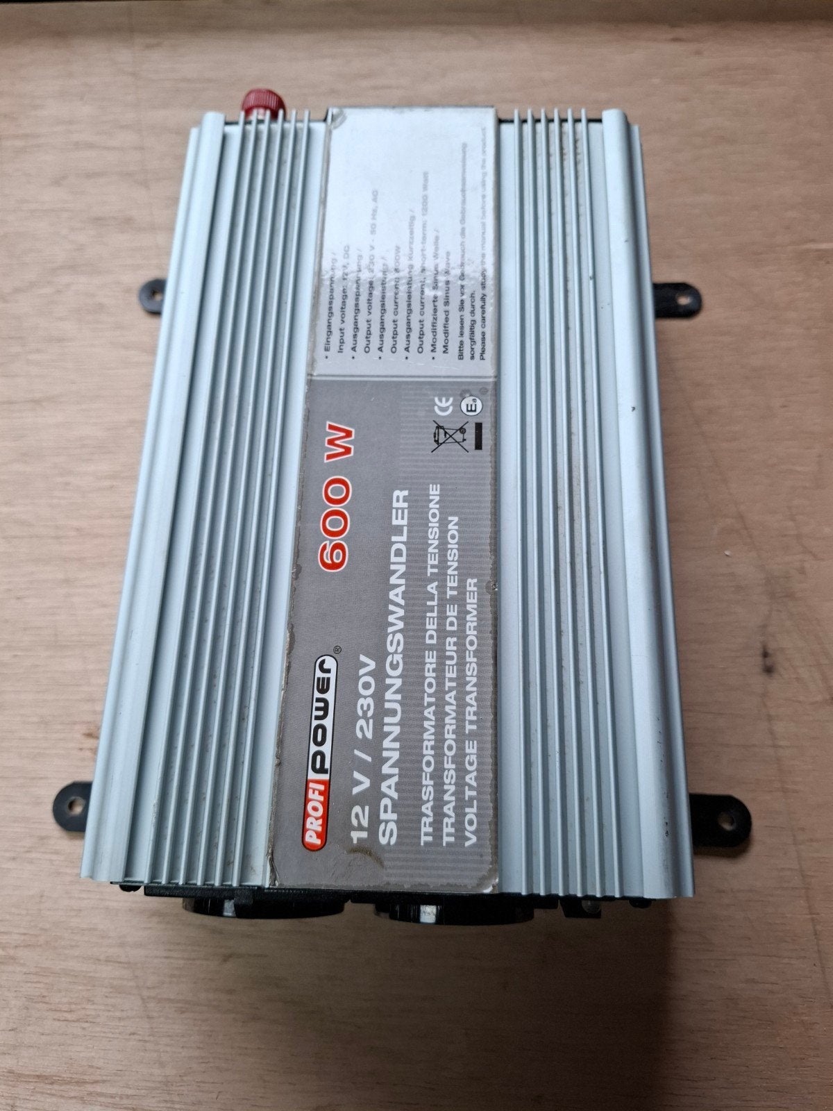 omvormer 12 naar 220 volt (600 watt), Ophalen, Gebruikt, Overige merken