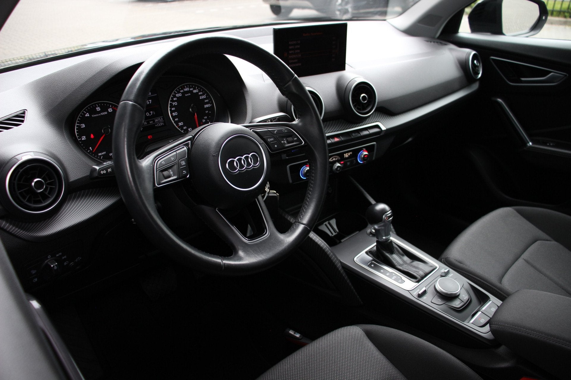 Audi Q2 1.4 TFSI | Limited | S-Tronic | Led | Navi, Auto's, Audi, Stof, Gebruikt, 4 cilinders, 150 pk