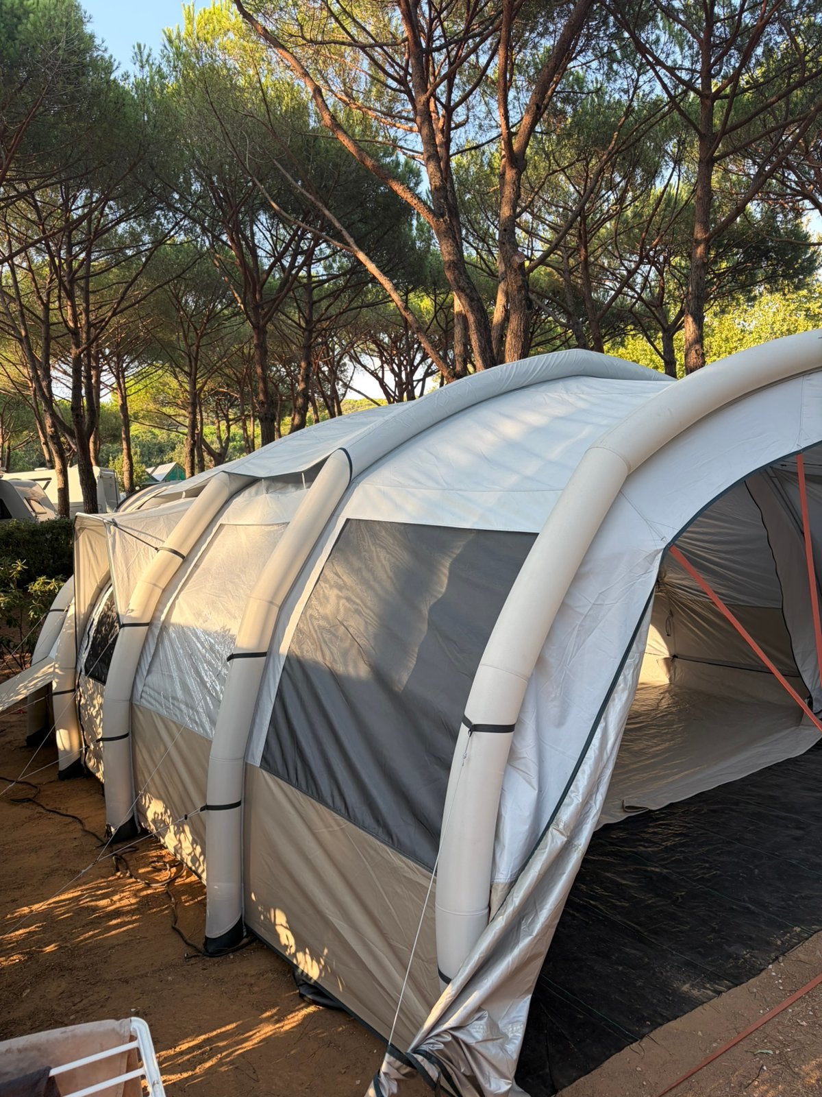Quechua opblaasbare tent 8 personen Air 6.3 XXL, Caravans en Kamperen, Tenten, Ophalen of Verzenden, Zo goed als nieuw