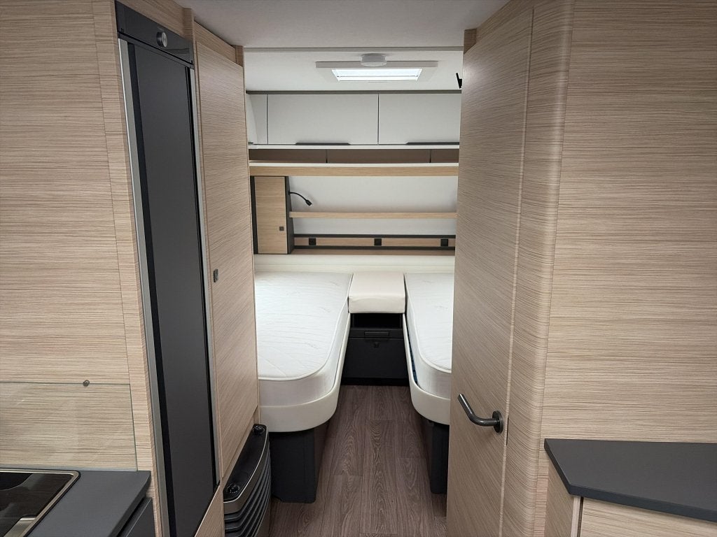 Fendt Apero 515 SG Thule luifel/Bedverbreder, Caravans en Kamperen, Rondzit, Schokbreker, Bedrijf, Overige typen