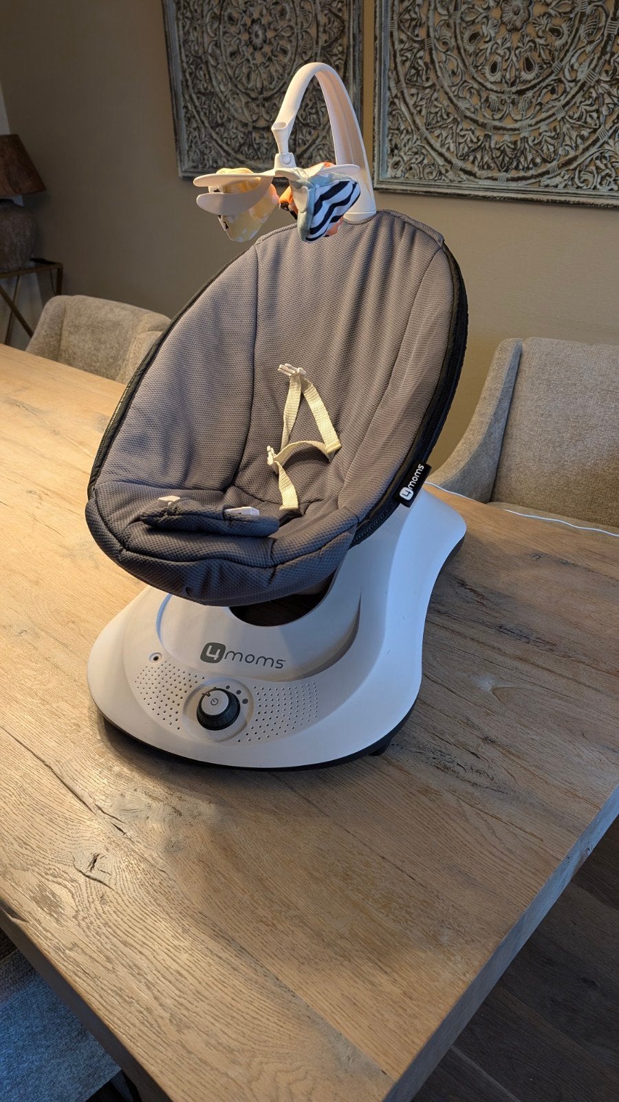 4moms MamaRoo 4.0 babywieg met newborn insert, Ophalen, Zo goed als nieuw, Overige typen, Met geluid
