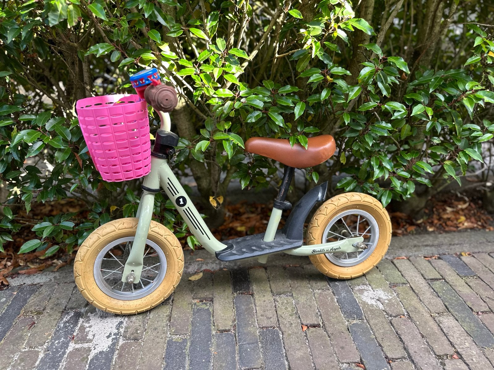 Kinderloopfiets met mandje - loopfiets, Ophalen, Zo goed als nieuw, Minder dan 16 inch