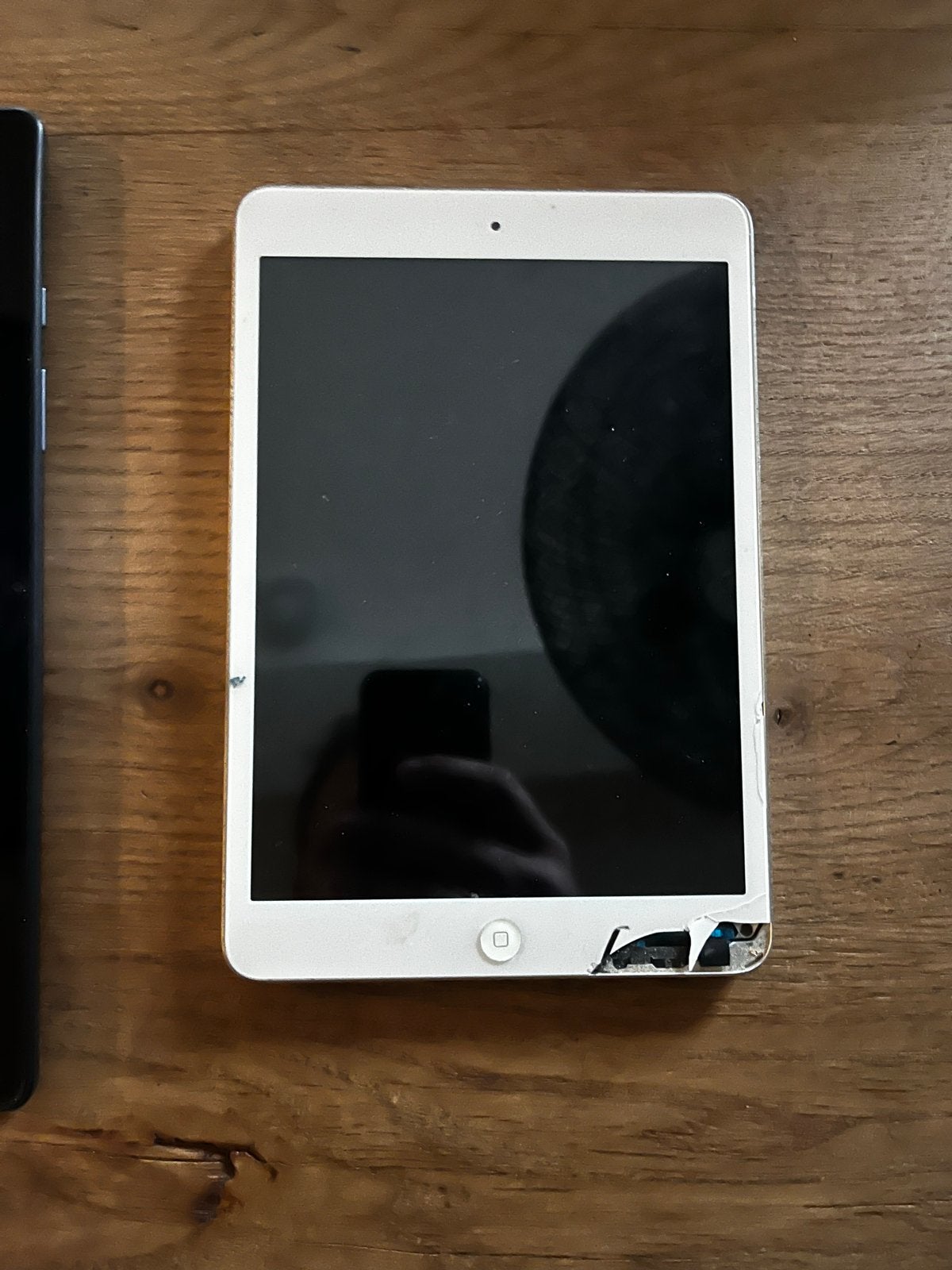 Apple iPad Mini - Gebruikt met schade, Computers en Software, Wit, Ophalen of Verzenden, Niet werkend, 7 inch of minder