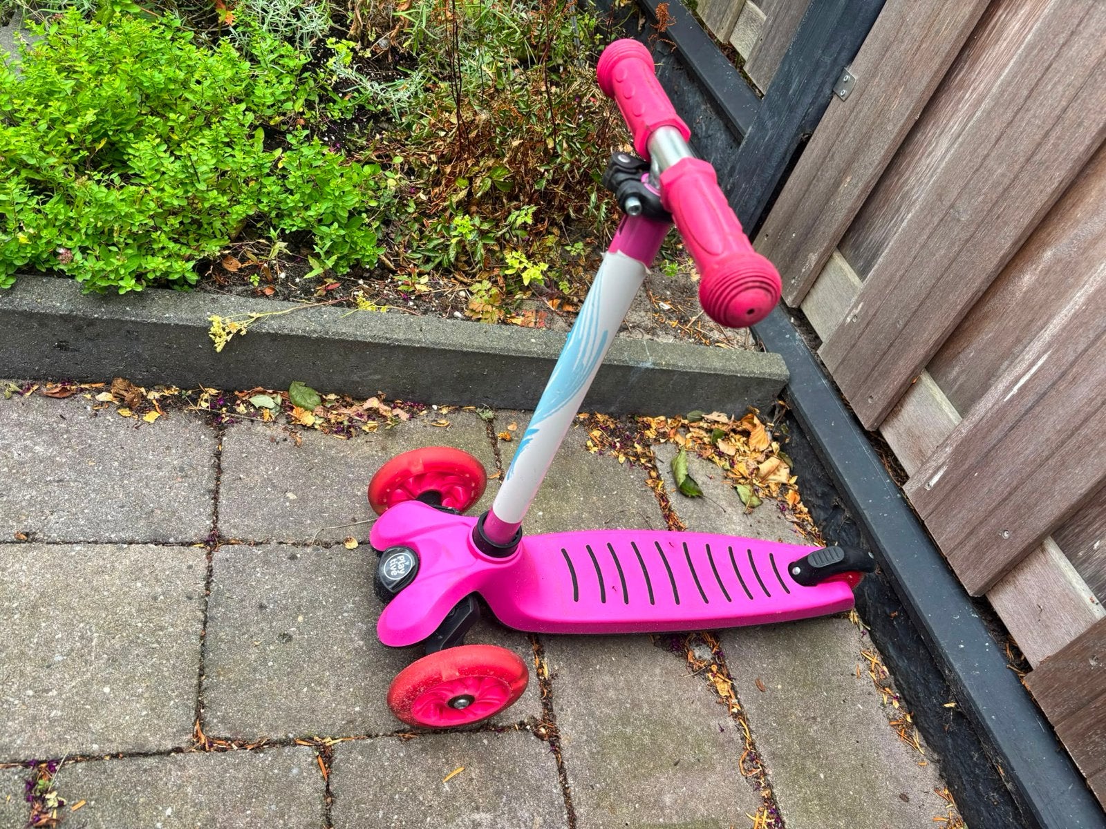 Roze kinderstep met 3 wielen, Fietsen en Brommers, Steps, Gebruikt, Gewone step, Ophalen