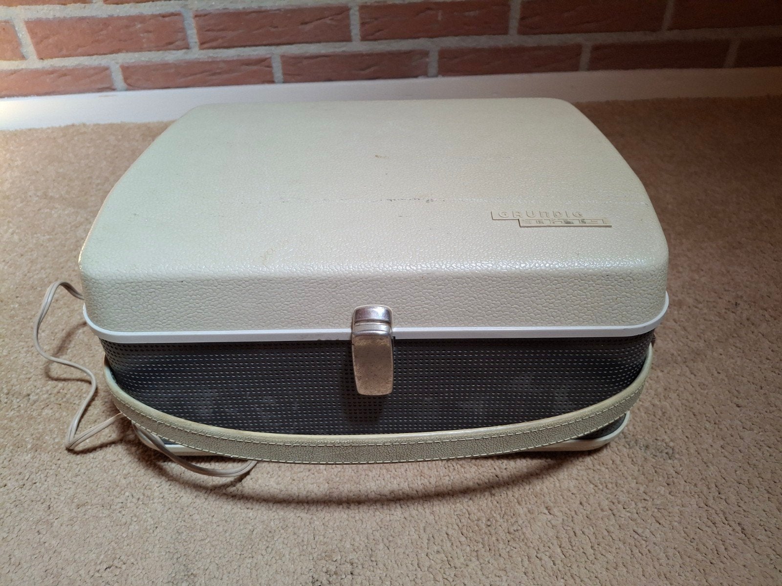 Grundig bandrecorder, Ophalen, Bandrecorder
