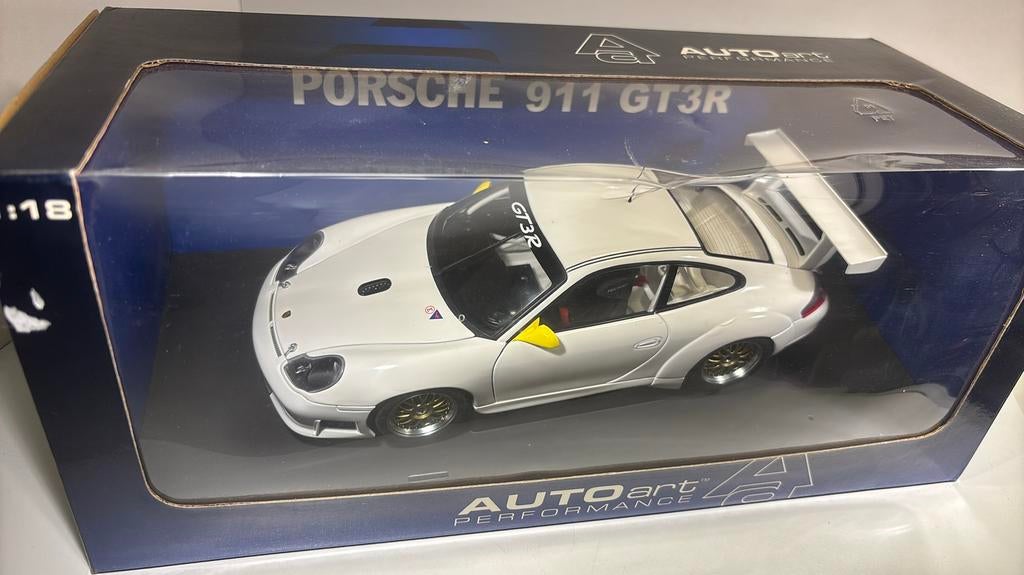Porsche 911 gt3r whtie autoart 1.18, Ophalen of Verzenden, Autoart, A, A