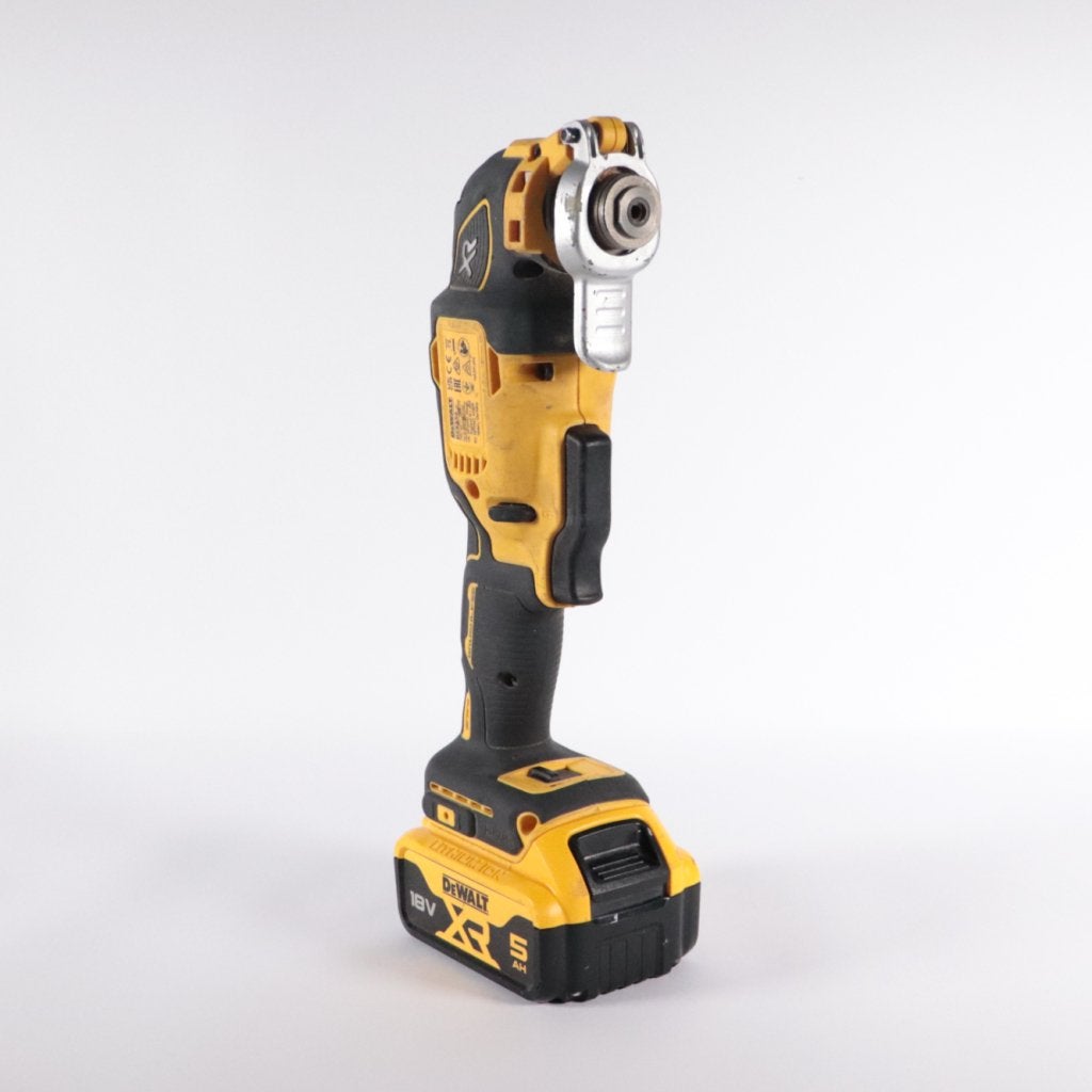 DeWalt DCS356 Multitool Incl Accu/Lader - Nette Staat, Dewalt, Gebruikt, Support@dewalt.com, 701 E. Joppa Road
Towson, MD 21286
USA