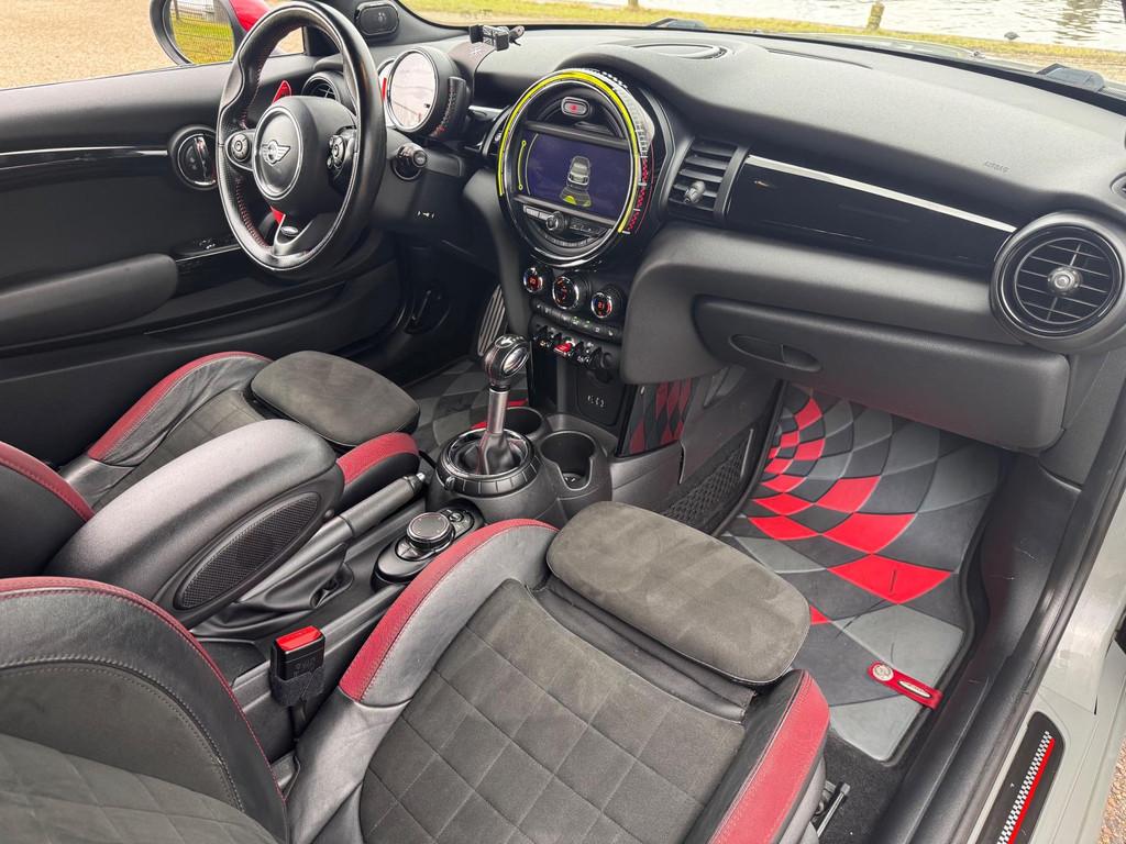 Mini JOHN COOPER WORKS Manhart F300 Remus Sparco Kanon, Auto's, Mini, 1998 cc, 1195 kg, Gebruikt, Euro 6