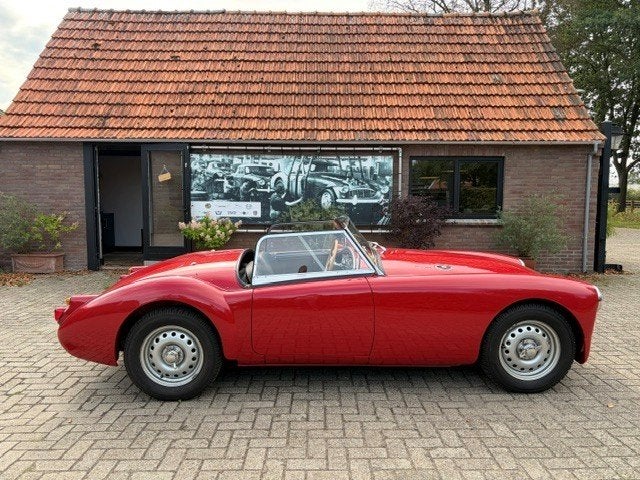 MGA Twin Cam, 1959, Auto's, Achterwielaandrijving, Zwart, 4 cilinders, Handgeschakeld