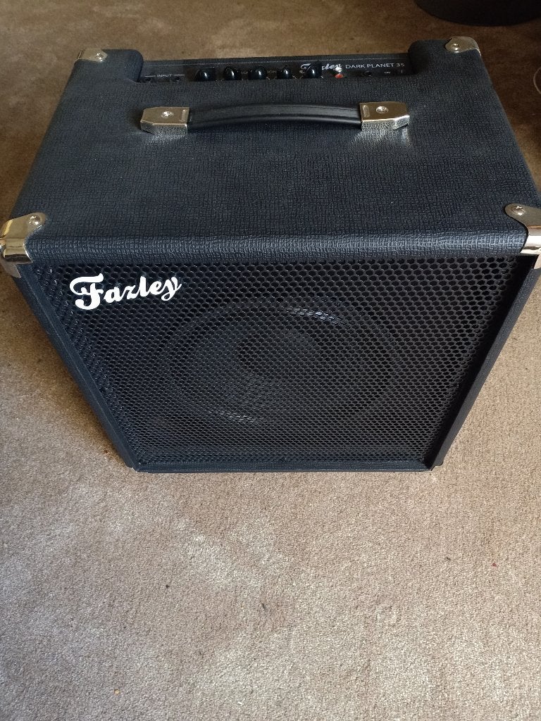 Fazley bassversterker 35 watt, Muziek en Instrumenten, Ophalen, Zo goed als nieuw, Basgitaar, Minder dan 50 watt
