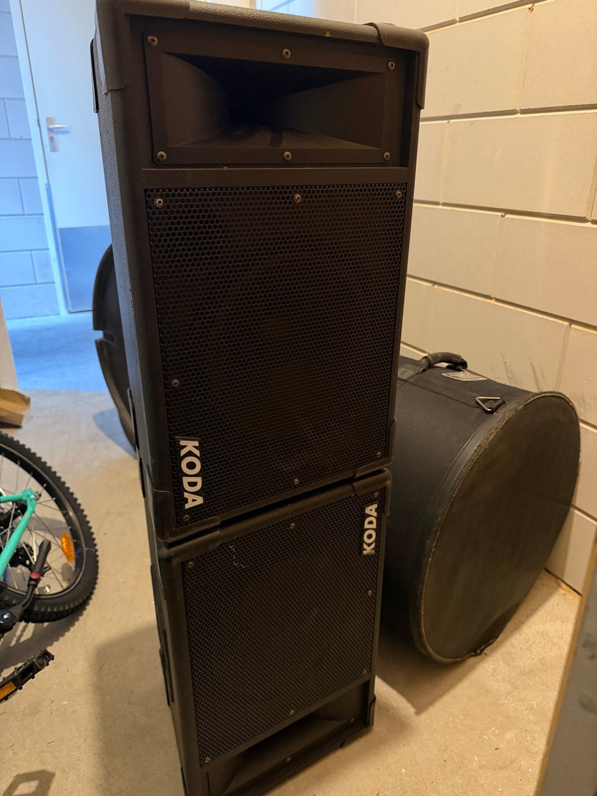 Set Koda KD1005 Luidsprekers (passief) - 160 Watt, 8 Ohm, Vloerstaande luidspreker, Gebruikt, Inclusief kabels, Ophalen of Verzenden