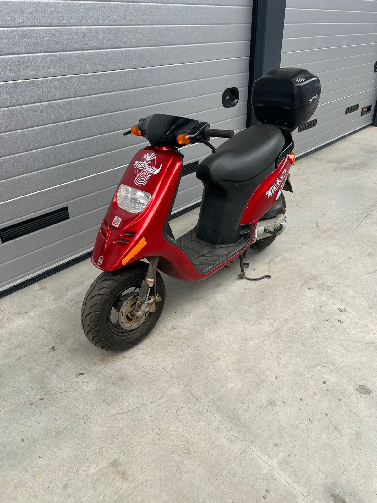 Typhoon 50cc 2t snor scooter 2 takt nederlands kenteken, Ophalen, Zo goed als nieuw, Tweetakt, Overige modellen