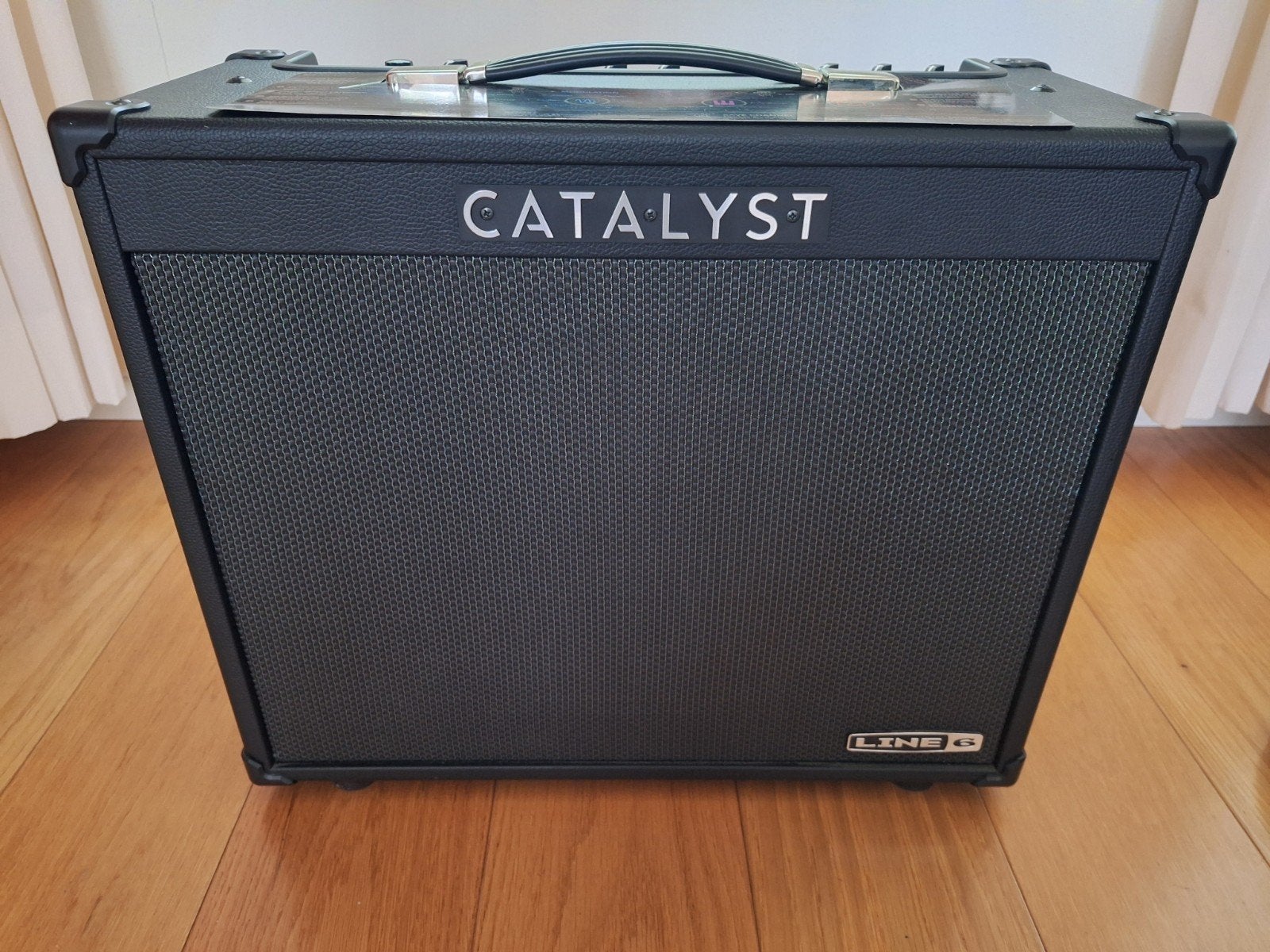 Line 6 catalyst 100 versterker combo, Ophalen, Zo goed als nieuw, 100 watt of meer