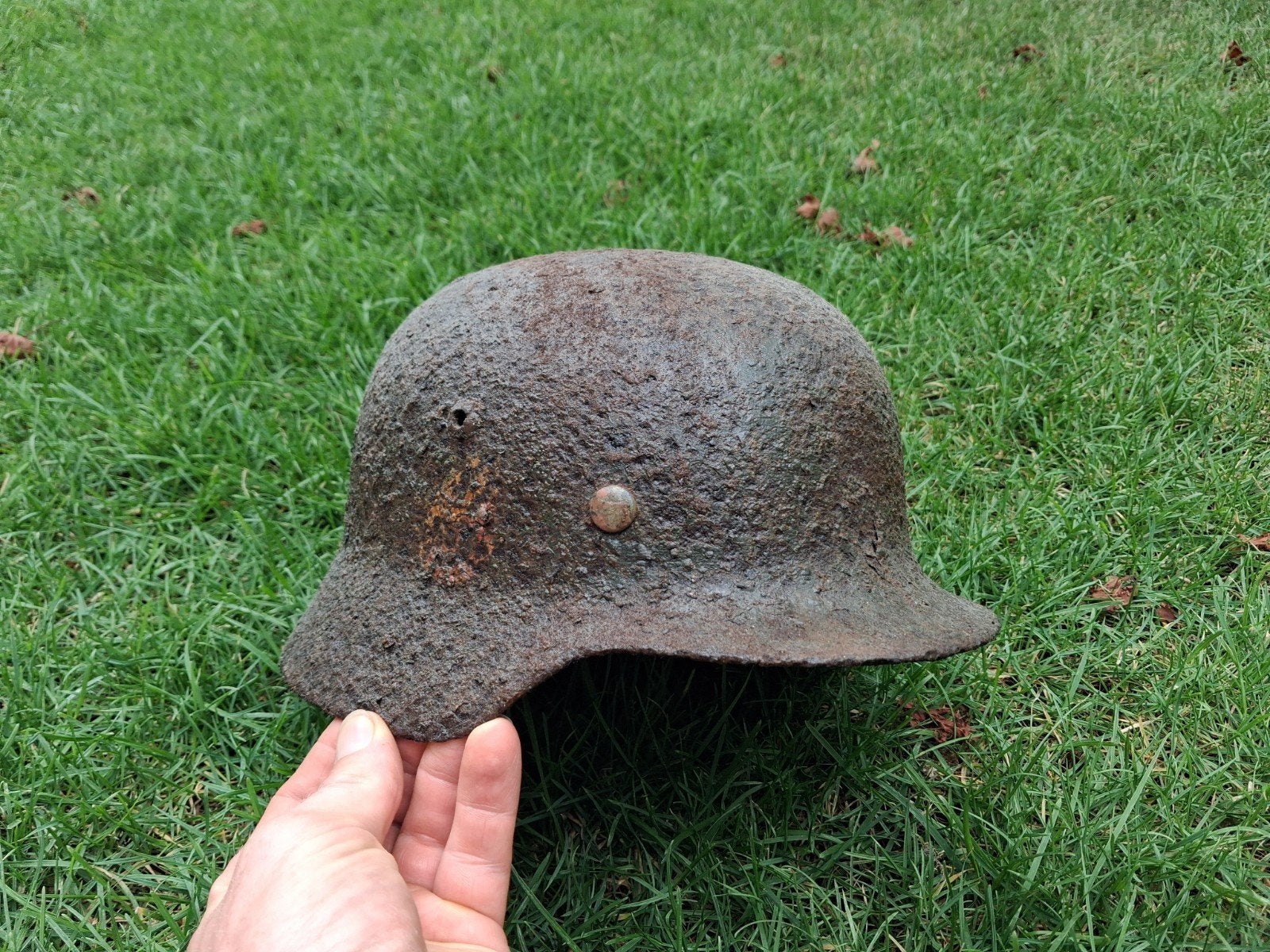 Wo2 duitse helm 1, Ophalen of Verzenden, Duitsland, Helm of Baret