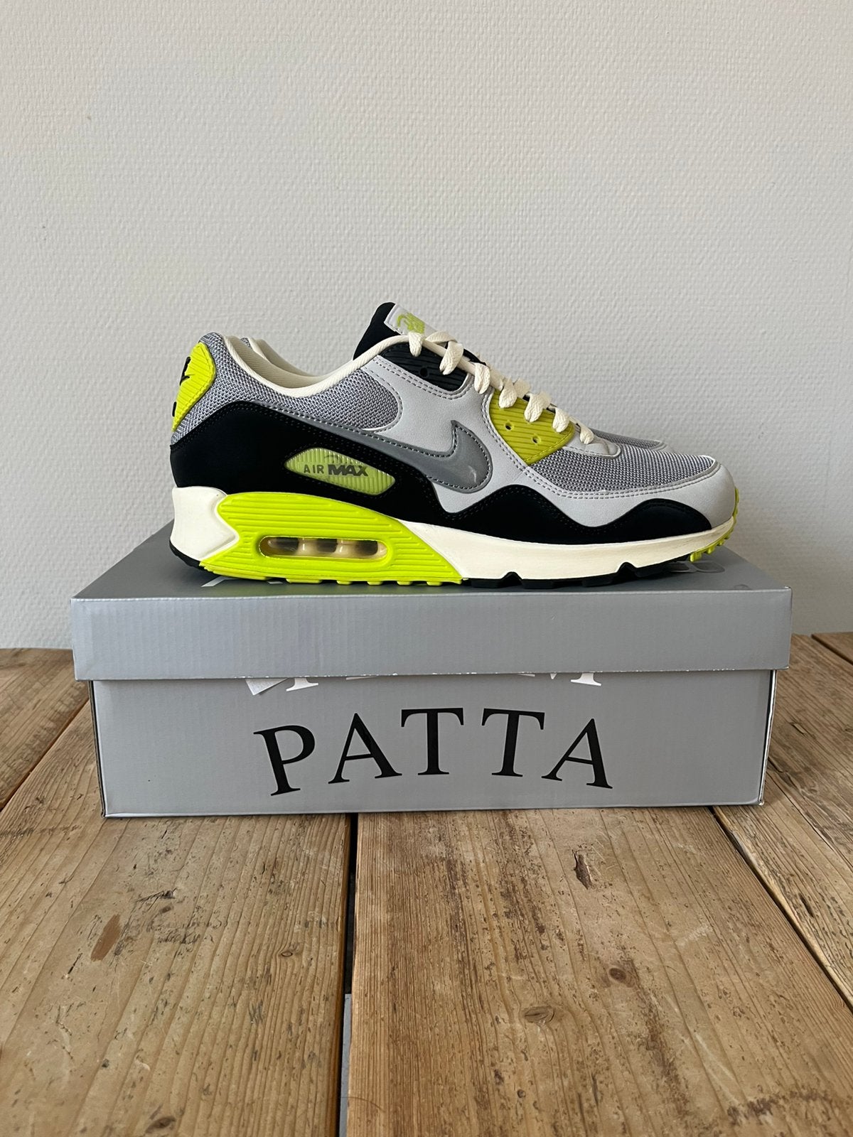 Nike Air Max 90 Patta Waves Cyber maat 46 met og doos, Overige kleuren, Ophalen of Verzenden, Sneakers of Gympen, Zo goed als nieuw