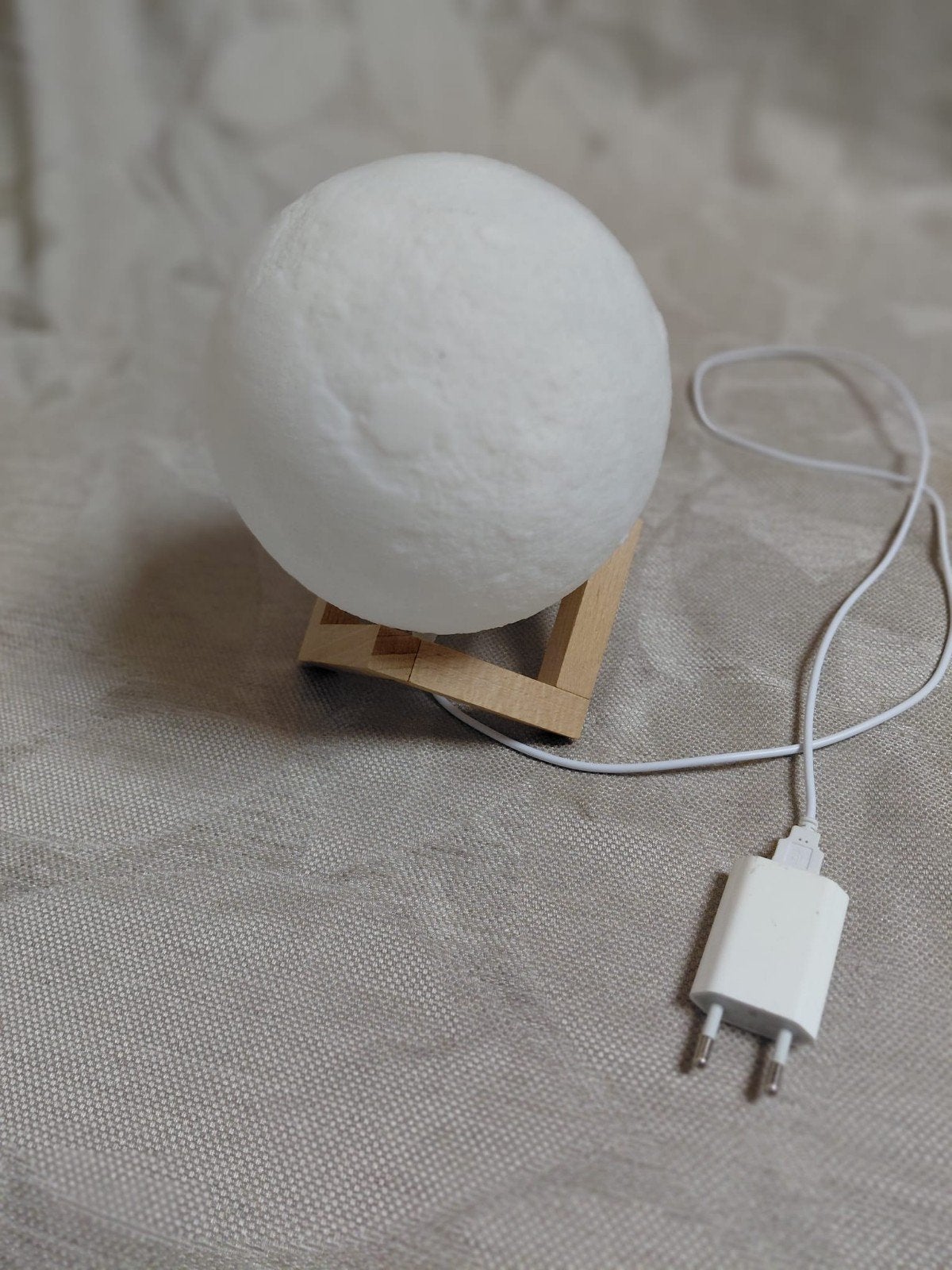 Maanlampje - Sfeervolle LED-lamp, Wit, Kunststof, Overige fittingen, Ophalen of Verzenden