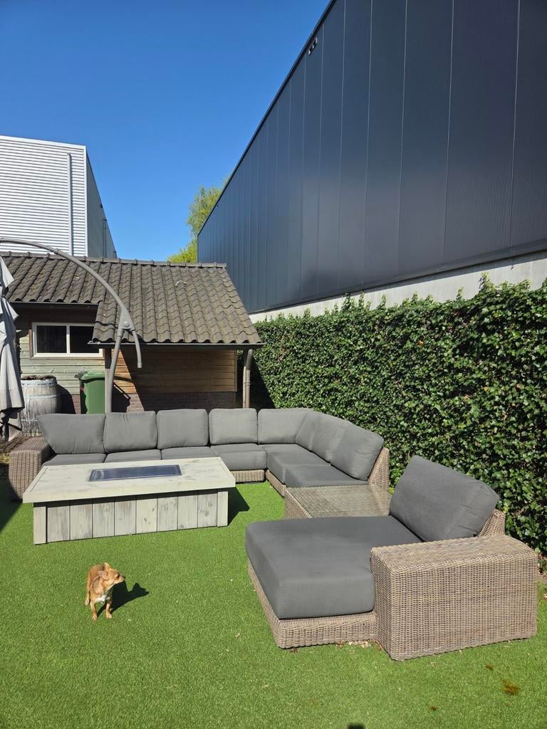 4 seasons Luxe loungeset met vuurtafel, Ophalen, Zo goed als nieuw