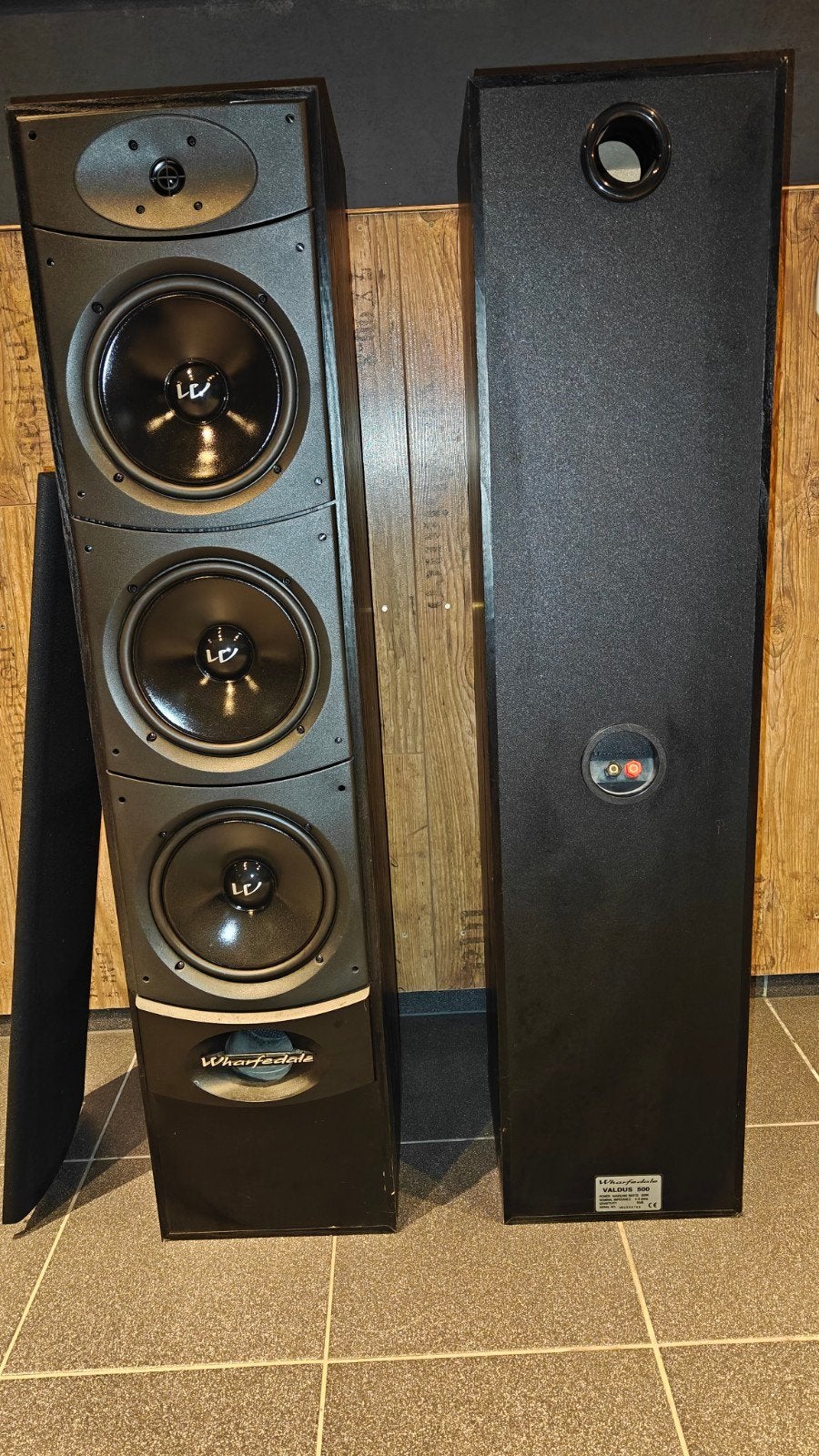 Wharfedale Valdus 500 Vloerstaande Luidsprekers - 200W, Vloerstaande luidspreker, Gebruikt, Wharfedale, Geschikt voor surround/home cinema