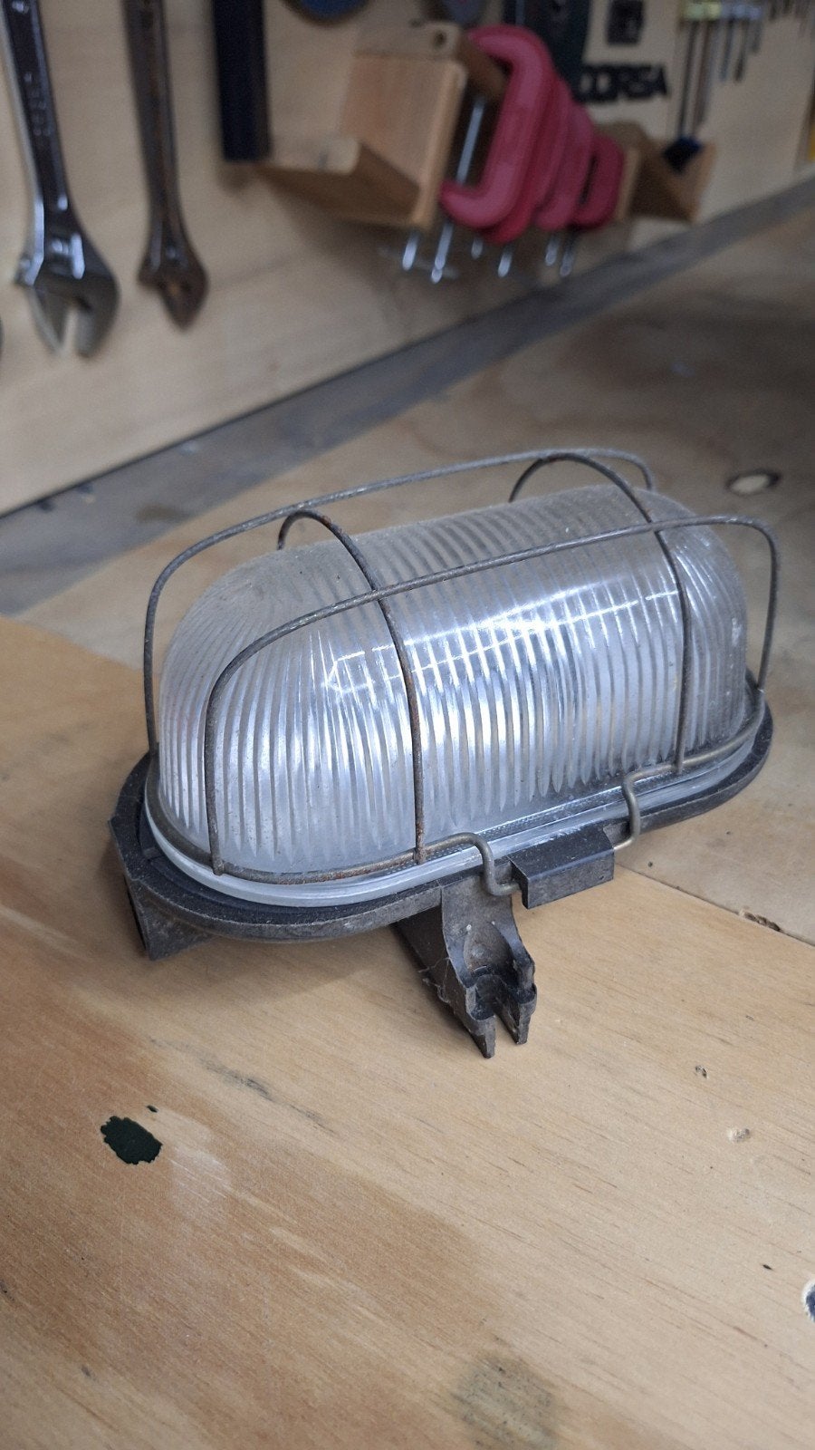 Robuuste buitenlamp - Massive Art. 11626, max 60W, Kunststof, Gebruikt, Minder dan 50 watt, Wandlamp