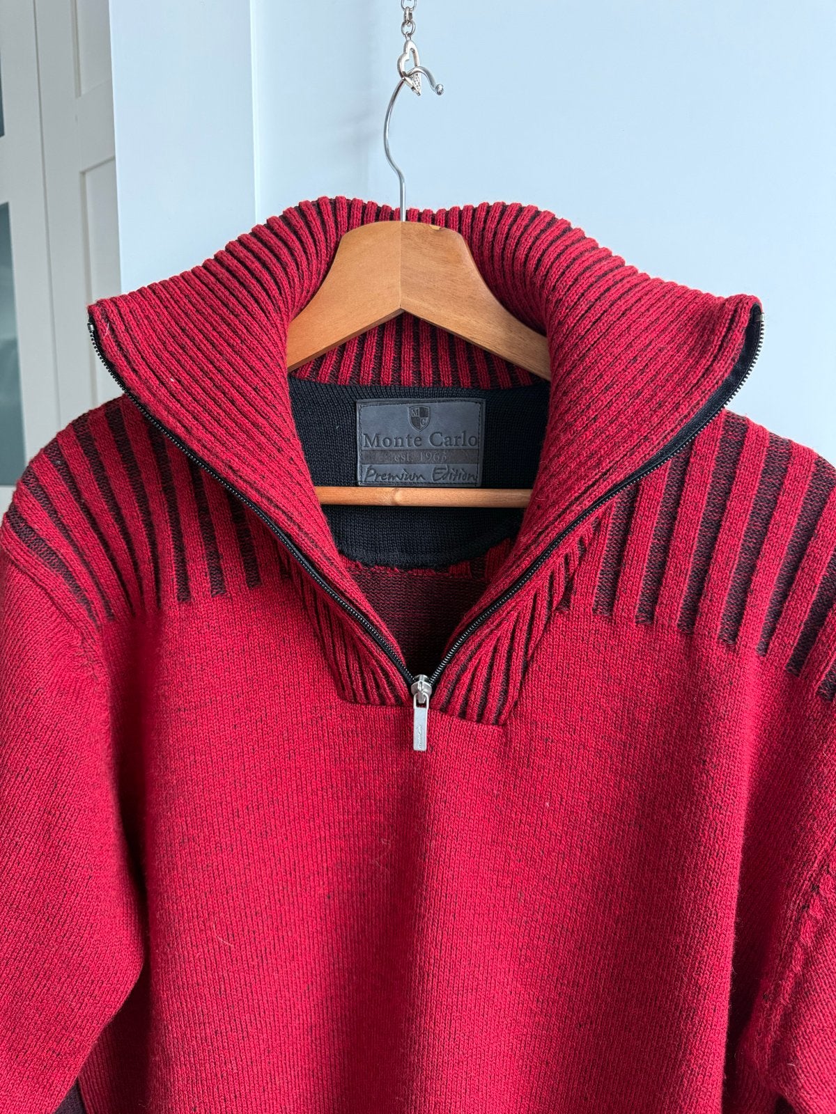 Monte Carlo Premium Edition wollen trui heren XL rood/zwart, Kleding | Heren, Ophalen of Verzenden, Zo goed als nieuw, Maat 56/58 (XL)