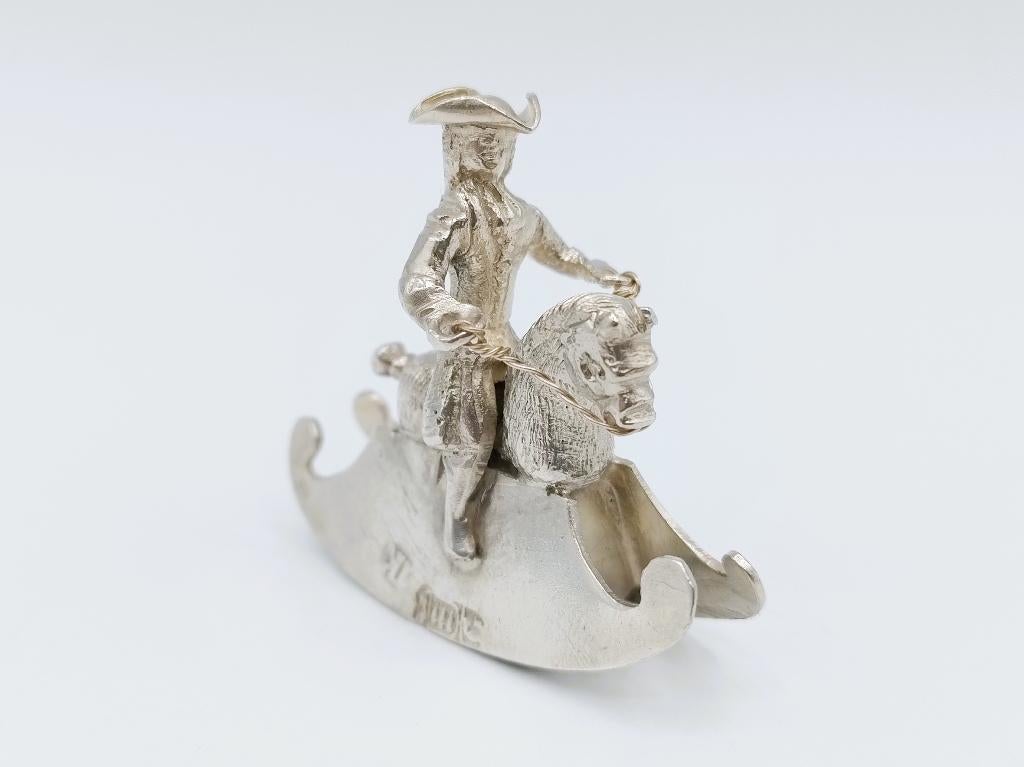 Zilveren miniatuur hobbelpaard, J. Koningh, Enkhuizen, 1743