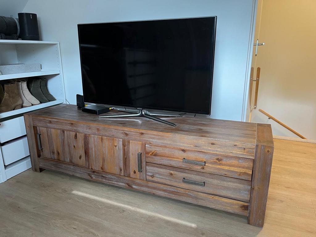 Acaciahout TV meubel 185x45x51 lbh, Huis en Inrichting, Ophalen, Gebruikt, 150 tot 200 cm, Minder dan 100 cm