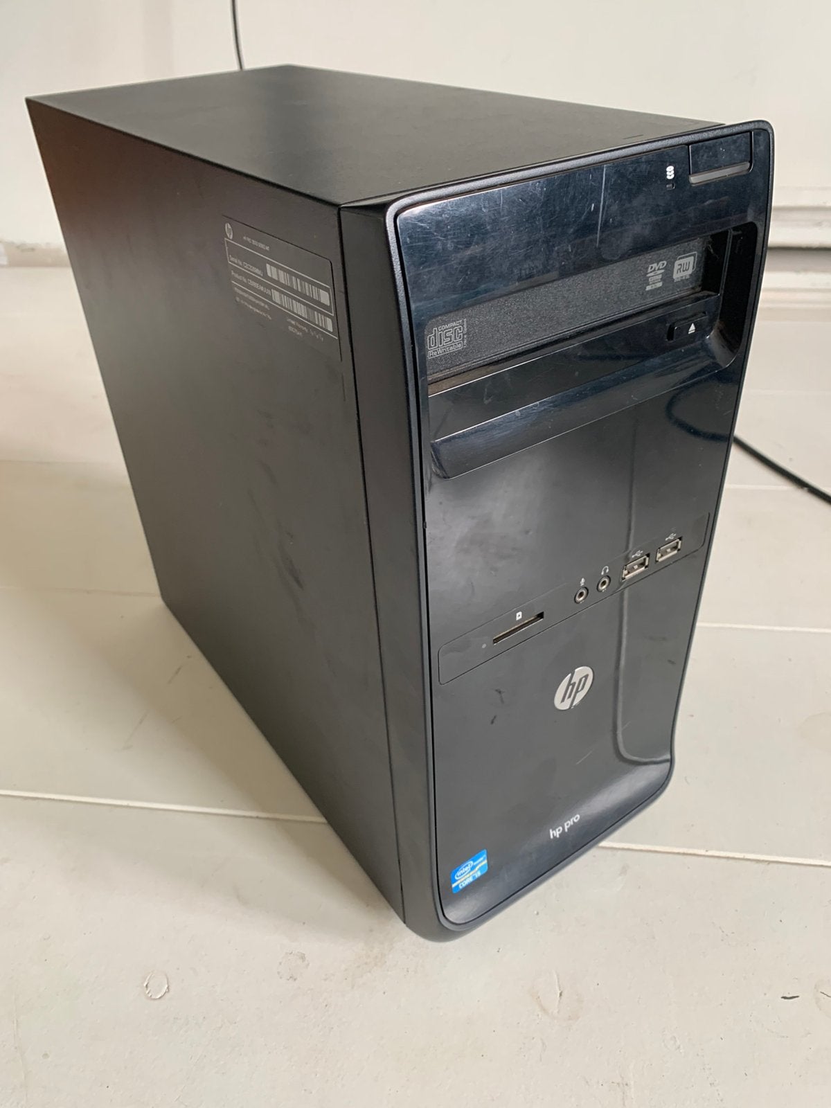 HP Desktop PC – i5 (3e generatie) / 8GB RAM / Radeon R7 240, Computers en Software, Desktop Pc's, Zo goed als nieuw, 3 tot 4 Ghz