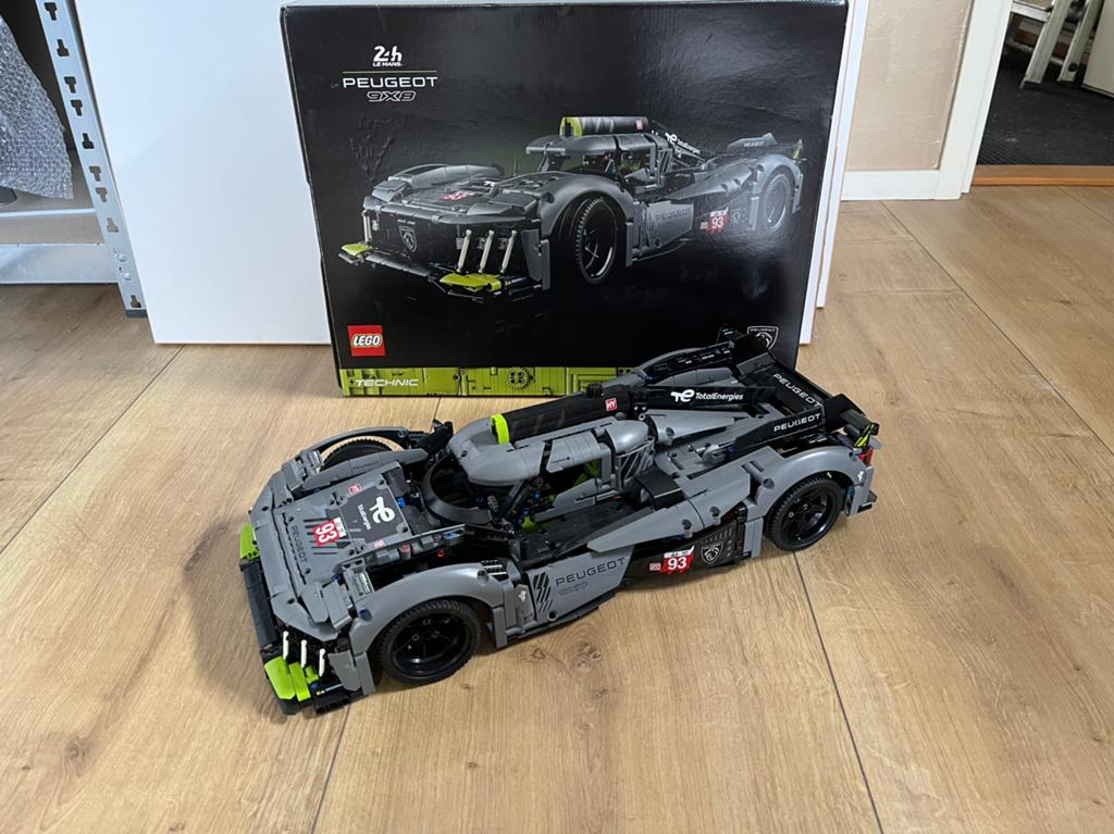Lego Technic 42156 - Peugeot 9X8 24H Le Mans, Ophalen, Zo goed als nieuw