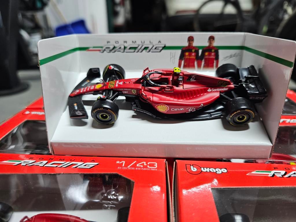 F1 auto van Ferrari, Kinderen en Baby's, Speelgoed | Speelgoedvoertuigen, Ophalen of Verzenden, Nieuw