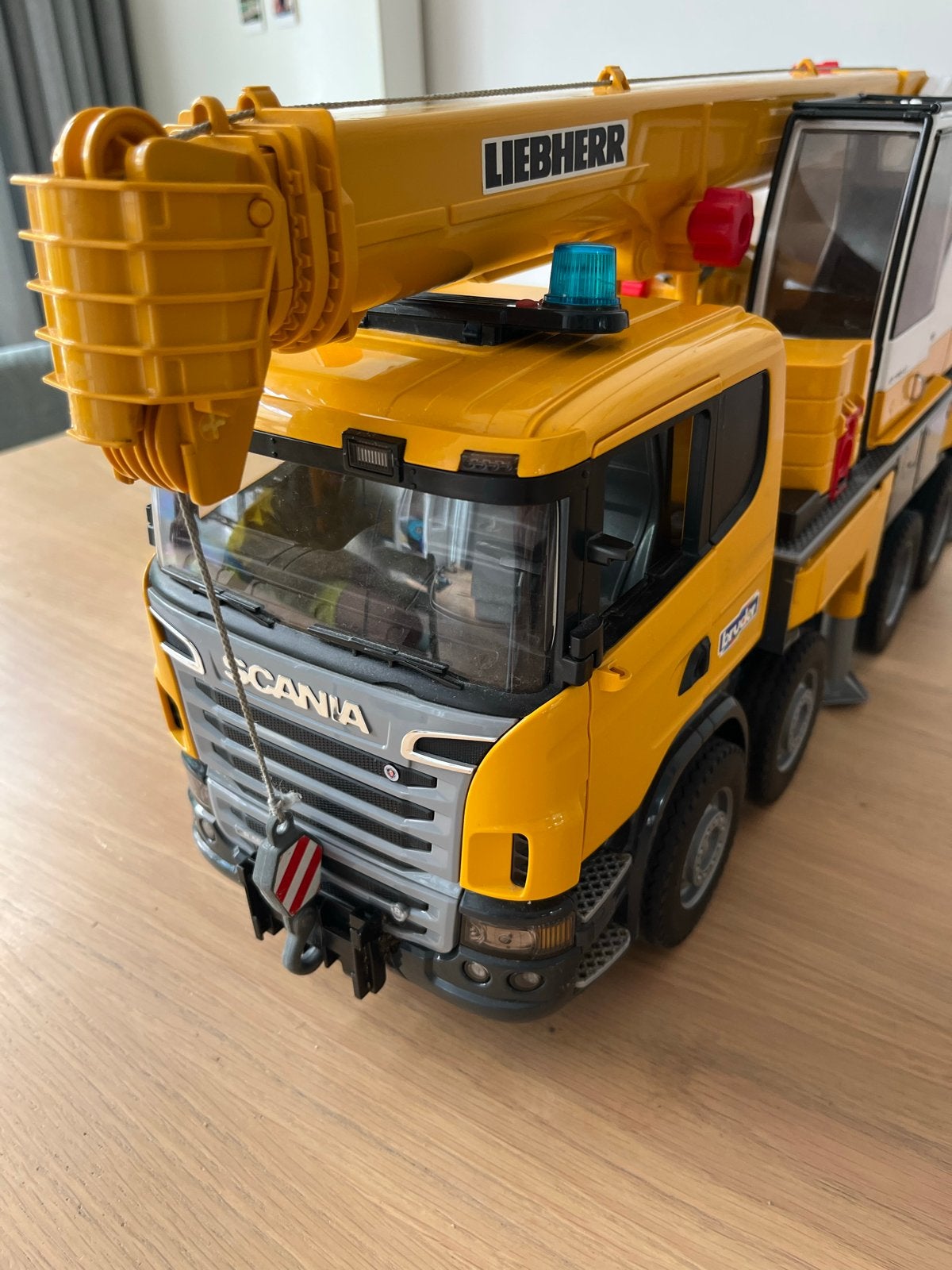 Liebherr speelgoed hijskraan, Ophalen, Gebruikt
