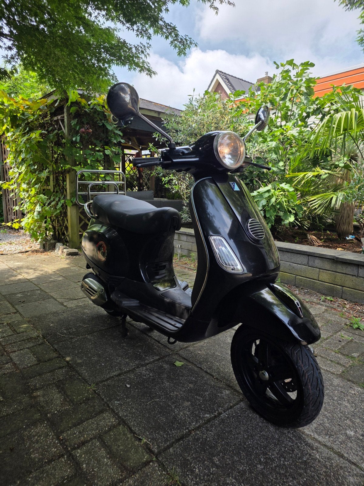 Vespa LX50 4klepper met geel kenteken! (Scooter sprint zip), Fietsen en Brommers, Scooters | Vespa, Ophalen, Gebruikt, Benzine
