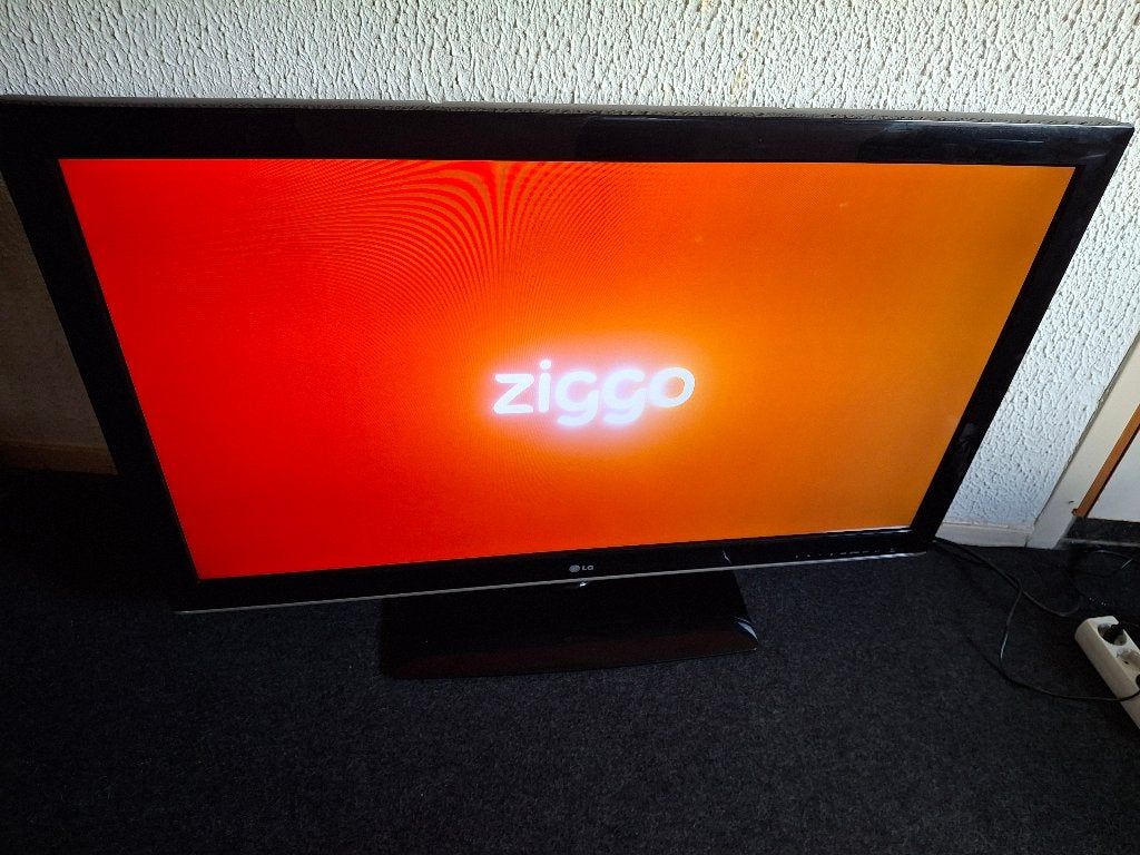 LG 42LM3400 42 inch TV Direct LED, Cinema 3D, Full HD 1080p, Ophalen, 100 Hz, 100 cm of meer, LG