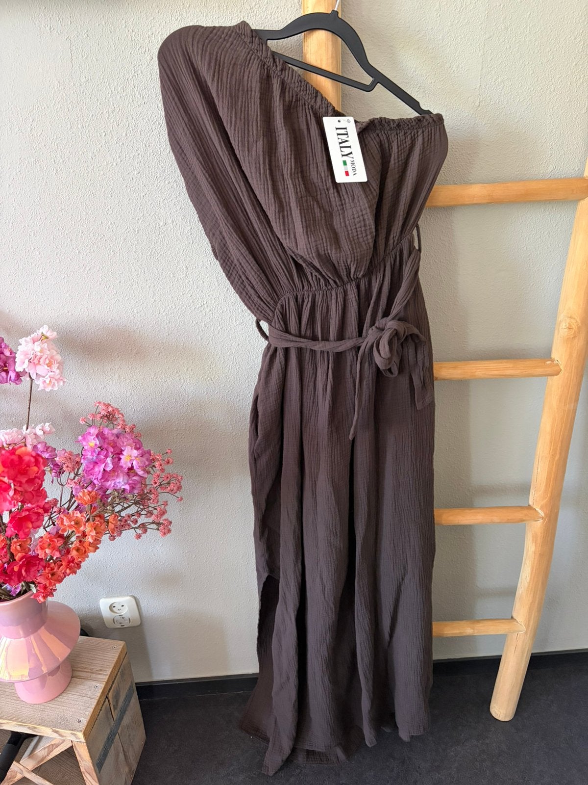 Lange wafeljurk one shoulder maar 40/46, Maat 38/40 (M), Bruin, Ophalen of Verzenden, Zo goed als nieuw