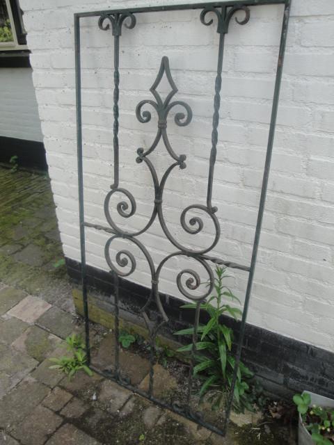 Decoratief smeedijzeren hekwerkpaneel, Tuin en Terras, Tuinhekken en Hekwerk, Ophalen, Gebruikt, IJzer, Sierhekwerk