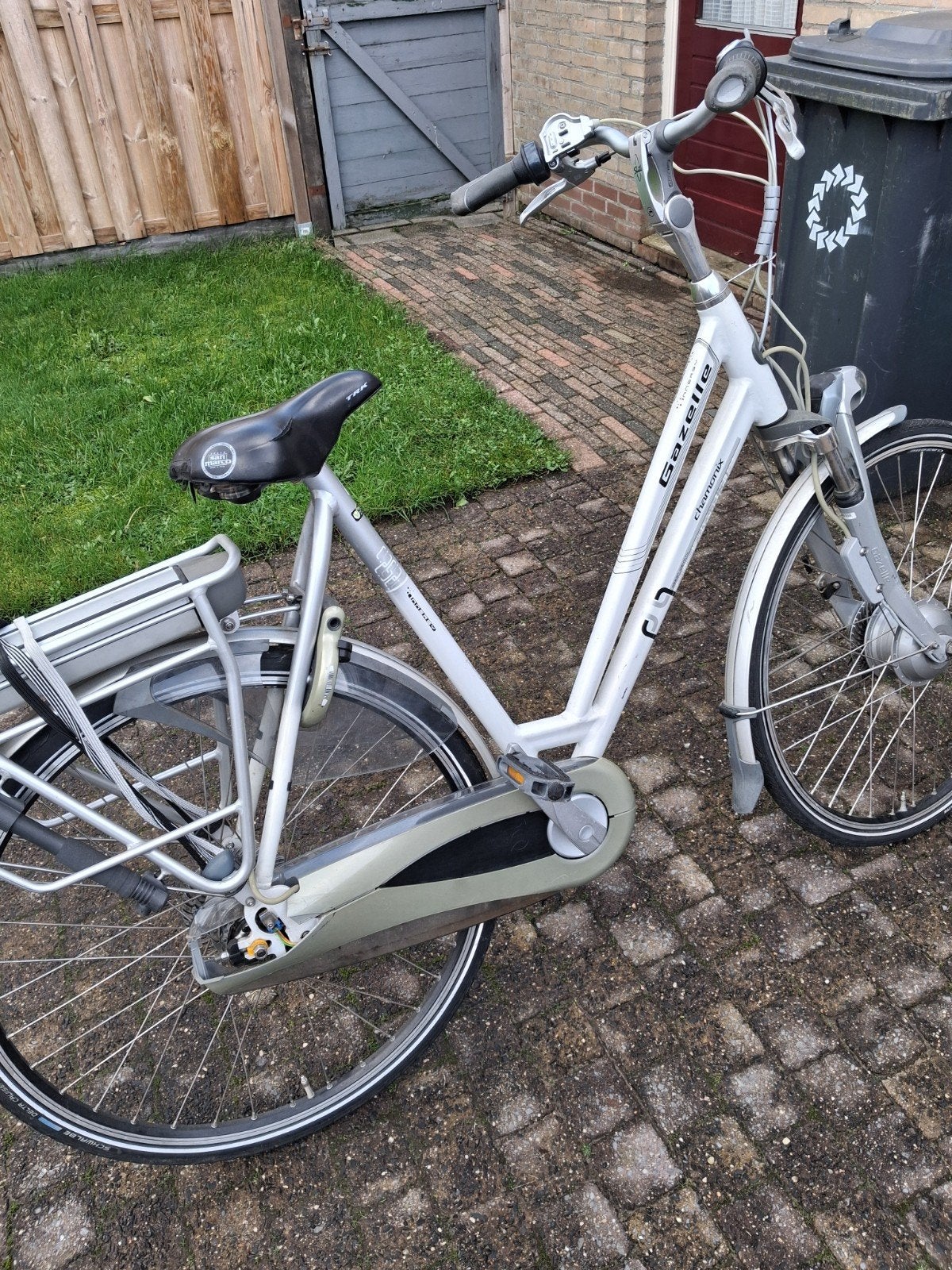 gazelle chomrix, Ophalen, Gebruikt, Gazelle