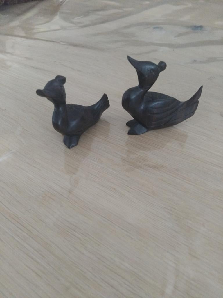 Set Vintage handgesneden houten eend – Franse volkskunst vog, Ophalen of Verzenden, Zo goed als nieuw, Vogel, Beeldje of Figuurtje