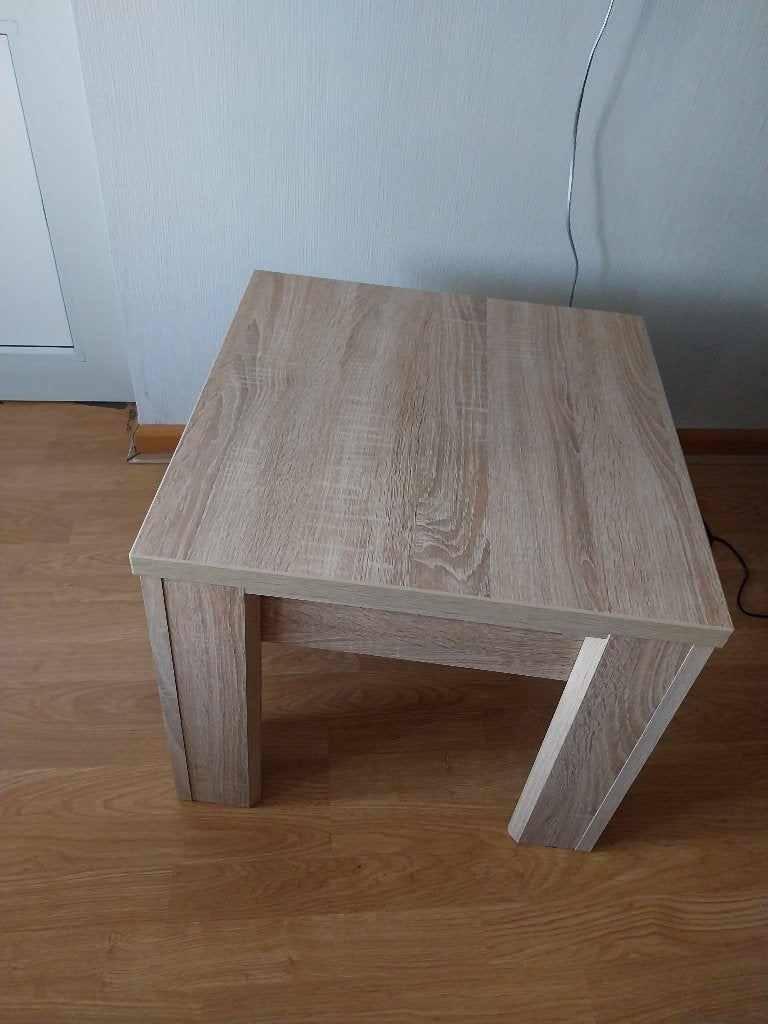 Salon en bijzettafel, Minder dan 55 cm, Zo goed als nieuw, Rechthoekig, Hout