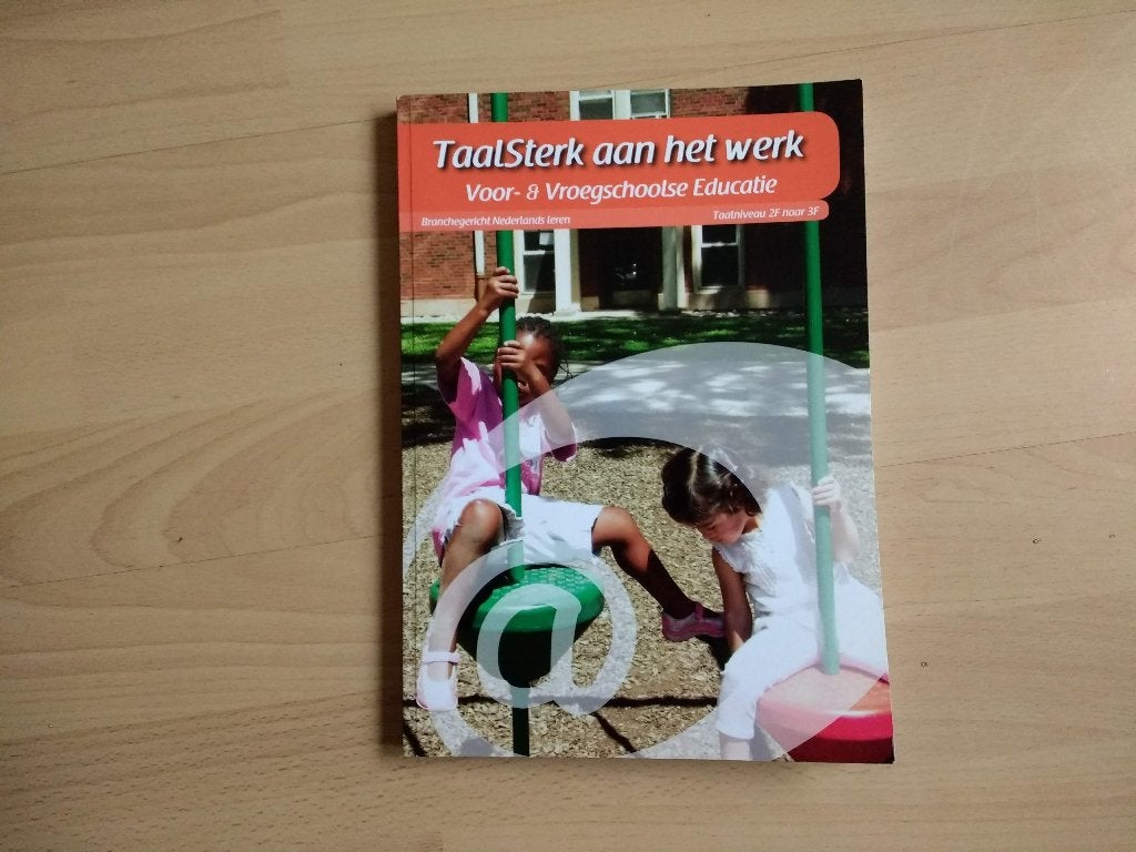 Boek Taalsterk aan het werk, taalniveau 2f naar 3f, Ophalen of Verzenden, Zo goed als nieuw, Overige niveaus, Nederlands