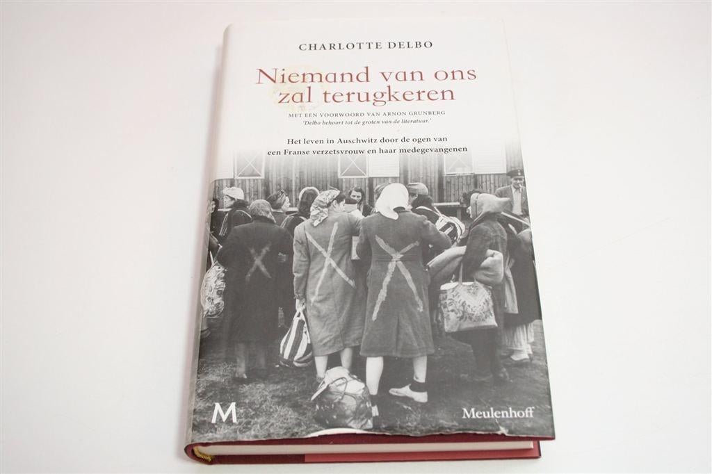 Niemand van ons zal terugkeren — Auschwitz Herinneringen, Boeken, Oorlog en Militair, Ophalen of Verzenden, Tweede Wereldoorlog