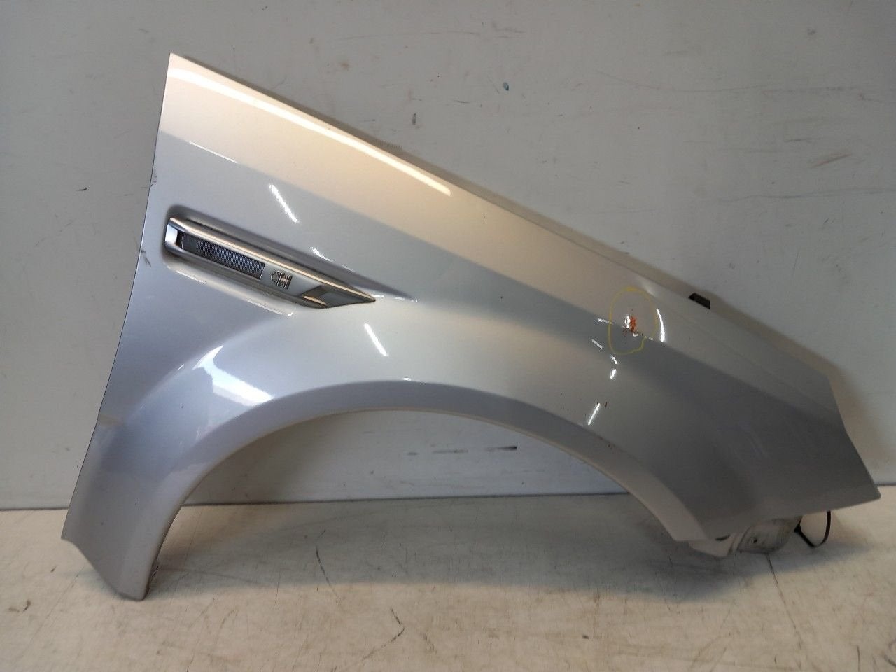 Spatbord rechts voor Opel Tigra, Auto-onderdelen, Onderdelen@venauto.nl, Van der Ven Autorecycling B.V., Gebruikt, Ettenseweg 76, 4706 PB Roosendaal, The Netherlands