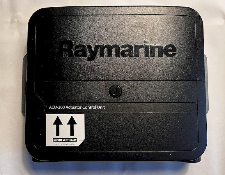 Raymarine Evolution ACU-300    |    E70139, Watersport en Boten, Navigatiemiddelen en Scheepselektronica, Ophalen of Verzenden