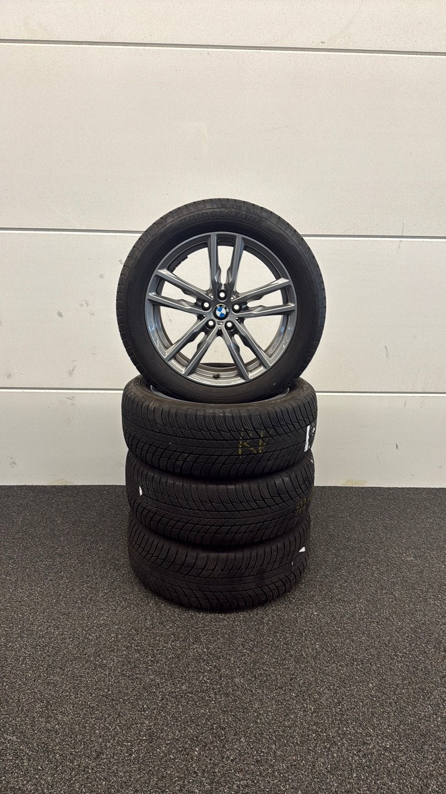 BMW X3 X4 G01 G04 245/50/R19 105V, Auto-onderdelen, 19 inch, Banden en Velgen, Personenwagen, Gebruikt
