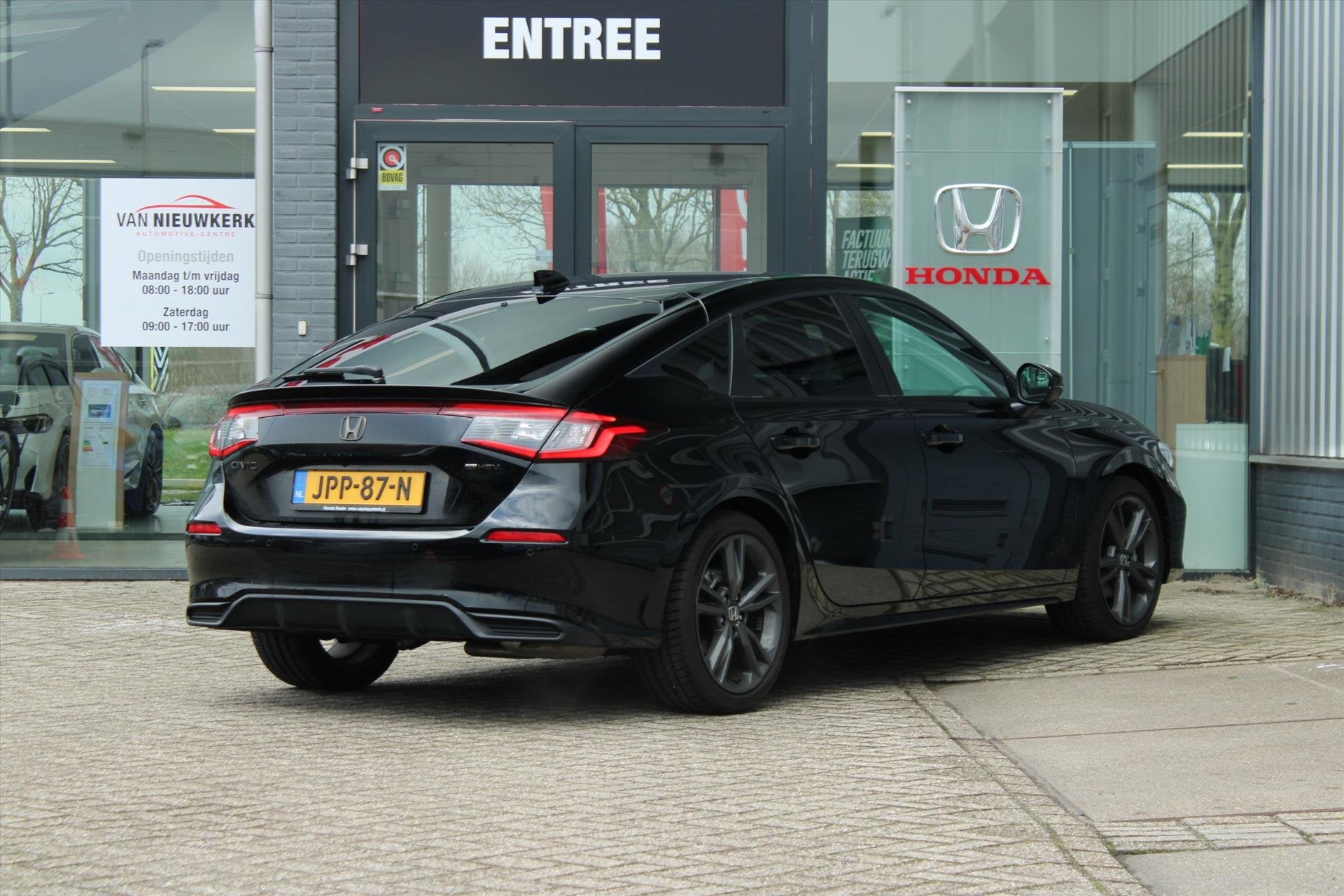 Honda Civic 2.0 HYBRID 184PK Automaat Sport Black Emblem Pac, Auto's, Honda, 12 maanden, Gebruikt, 4 cilinders, Leder en Stof