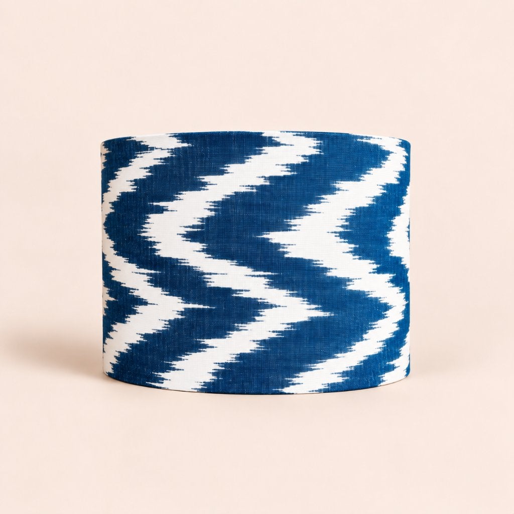 Handgemaakte lampenkap blauw/wit STUDIO LUUMS #064, 25 cm, Tafellamp, Blauw, Rond