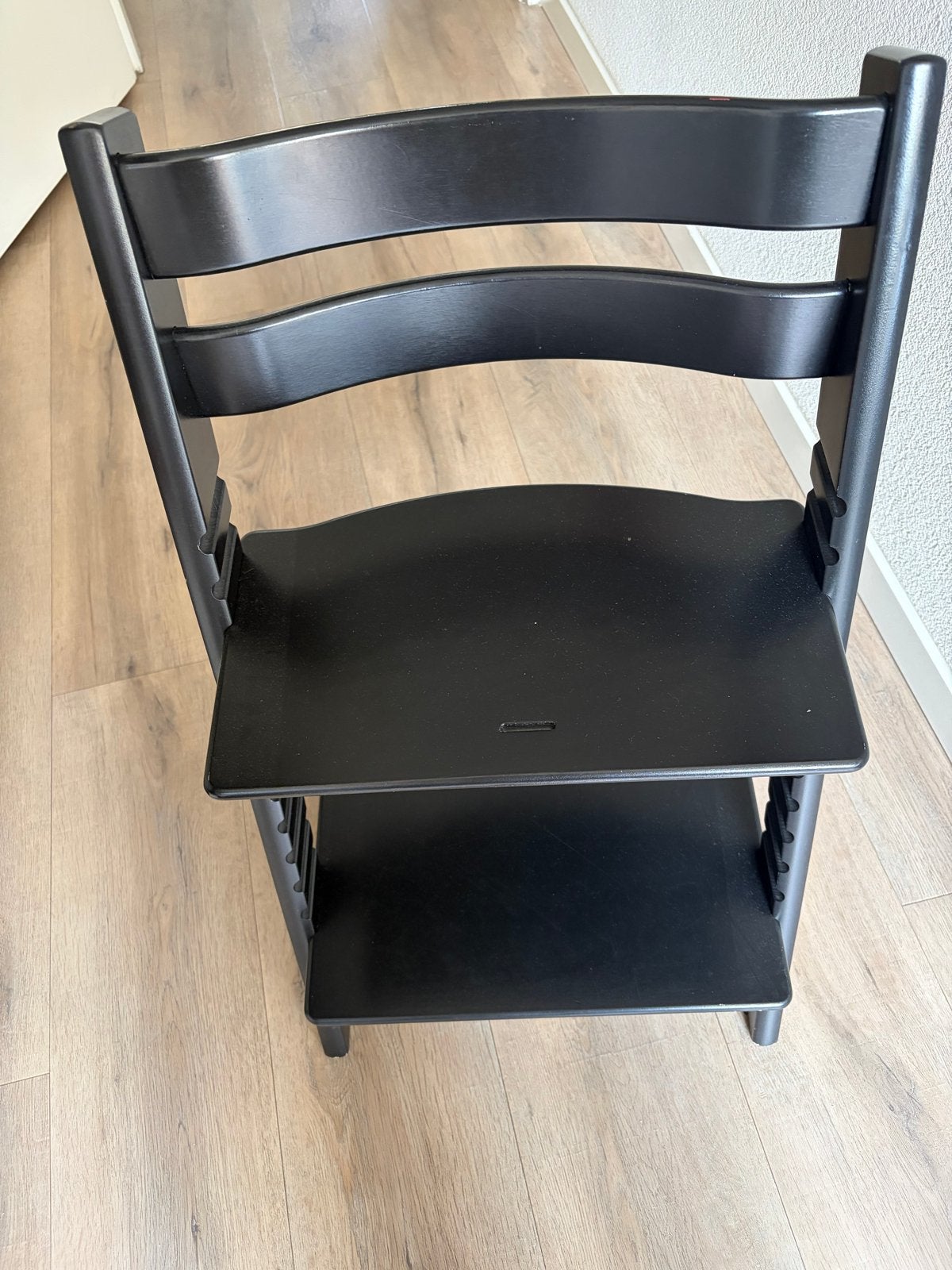 Stokke Tripp Trapp meegroeistoel - Zwart (Nauwelijks gebruik, Kinderen en Baby's, Ophalen, Zo goed als nieuw, Meegroeistoel, Aanschuifbaar